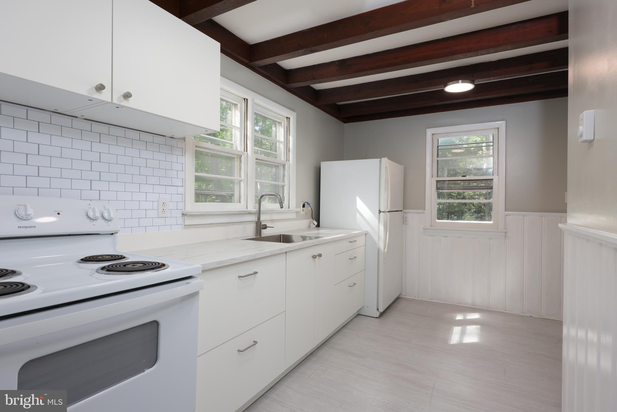 4992 St Davids Church Rd