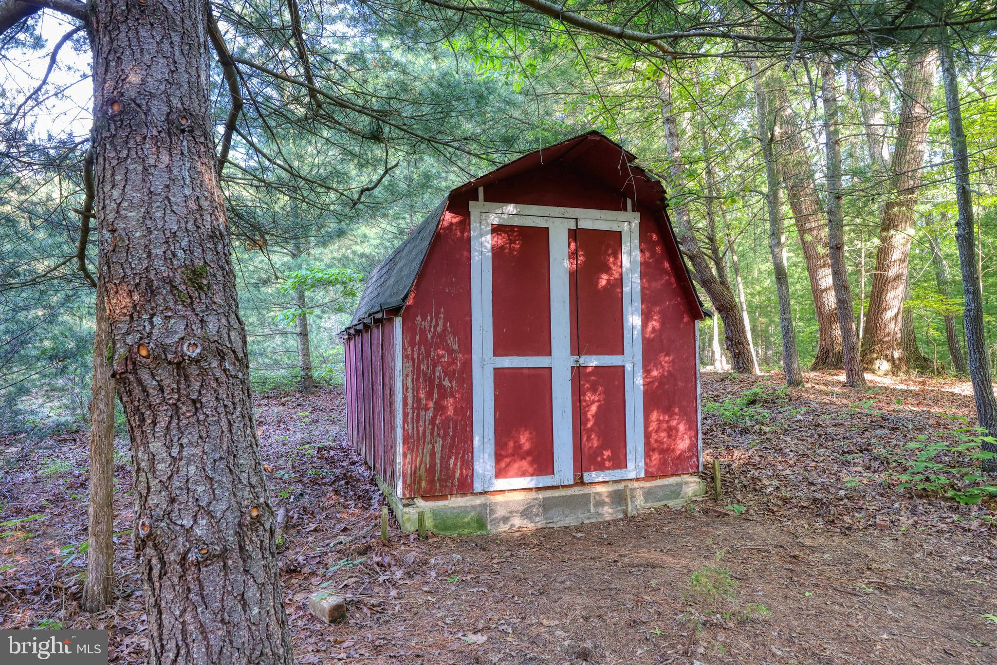 4992 St Davids Church Rd