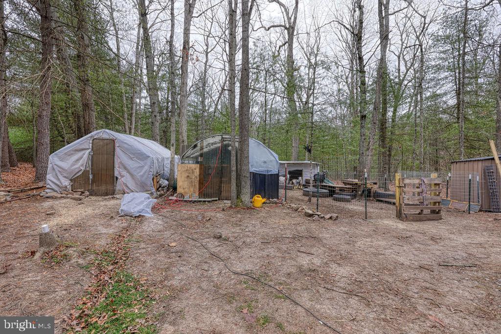 4992 ST DAVIDS CHURCH ROAD