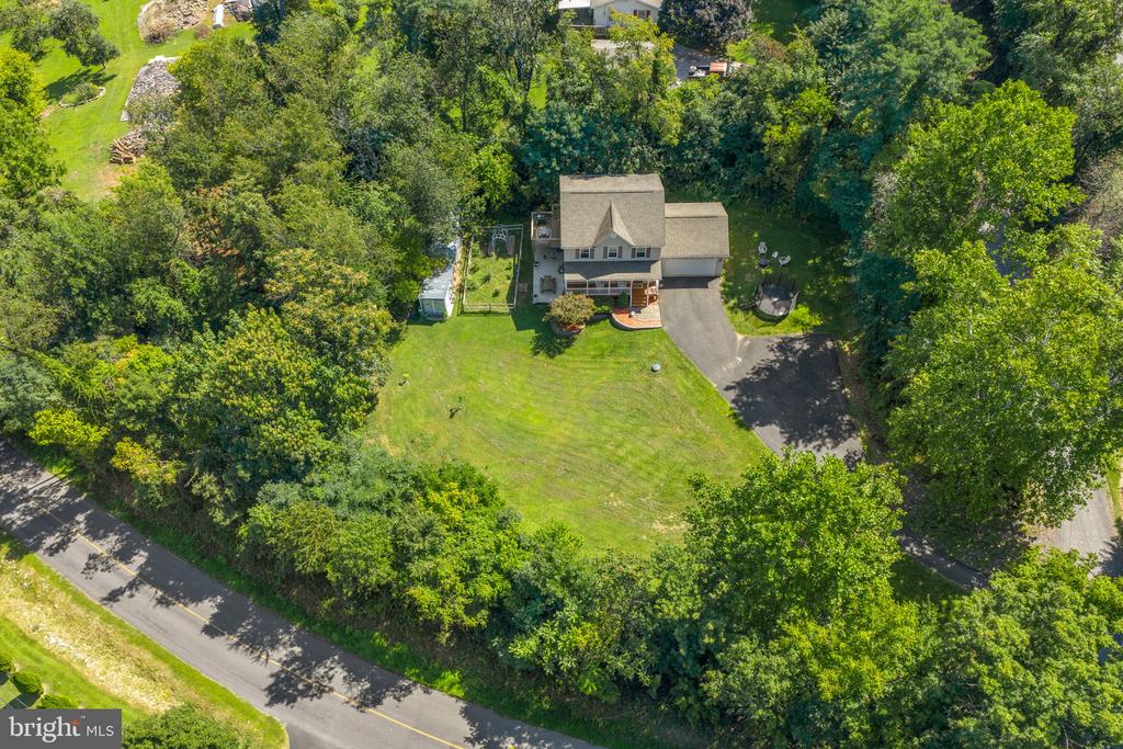 15 OAK HEIGHTS ROAD