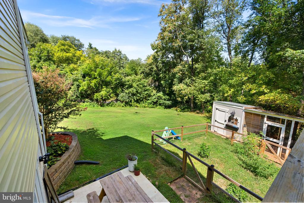 15 OAK HEIGHTS ROAD