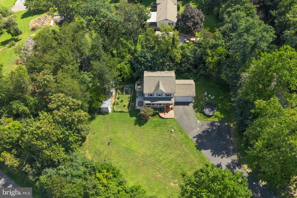 15 OAK HEIGHTS ROAD