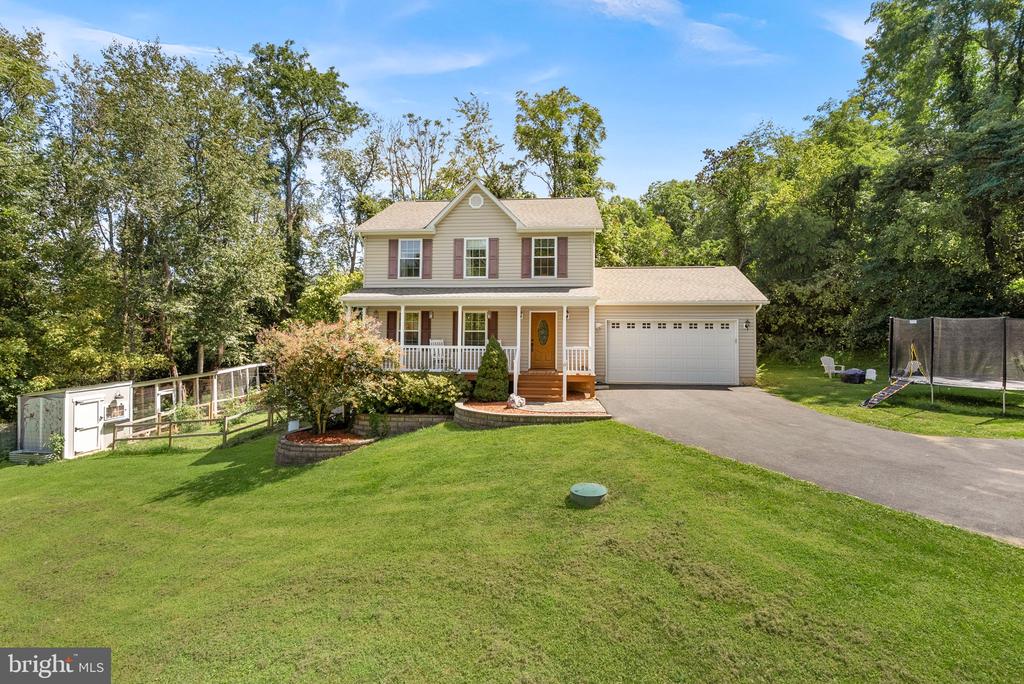 15 OAK HEIGHTS ROAD
