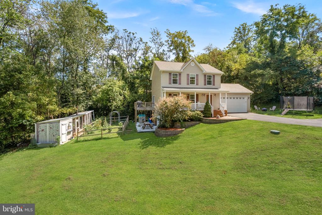 15 OAK HEIGHTS ROAD