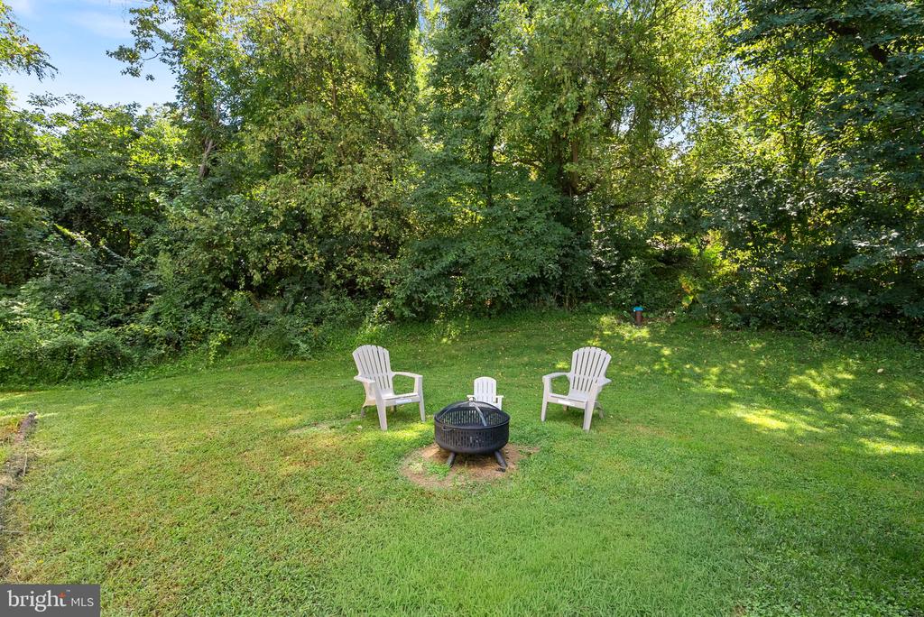15 OAK HEIGHTS ROAD