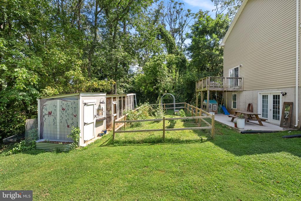 15 OAK HEIGHTS ROAD