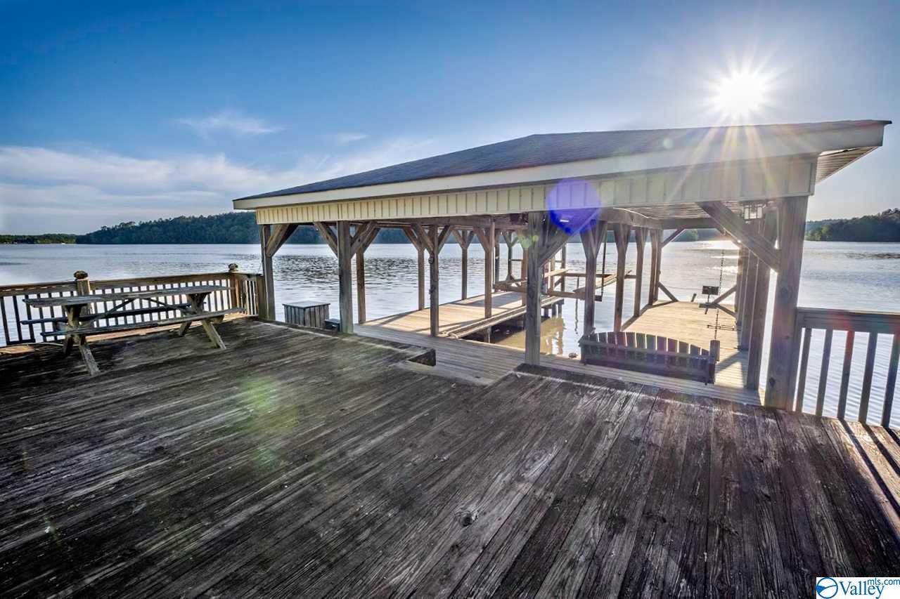 1897 Mohawk Cliff Road