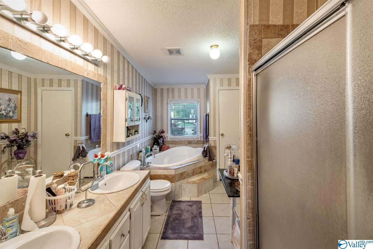 1897 Mohawk Cliff Road