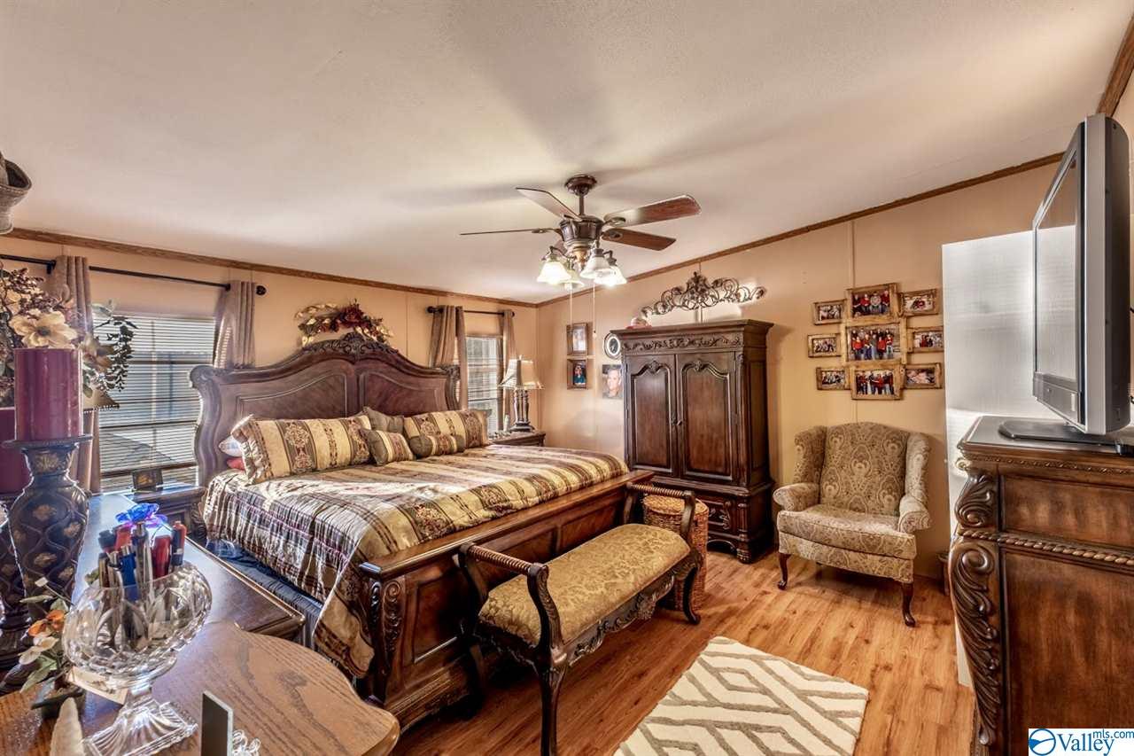 1897 Mohawk Cliff Road