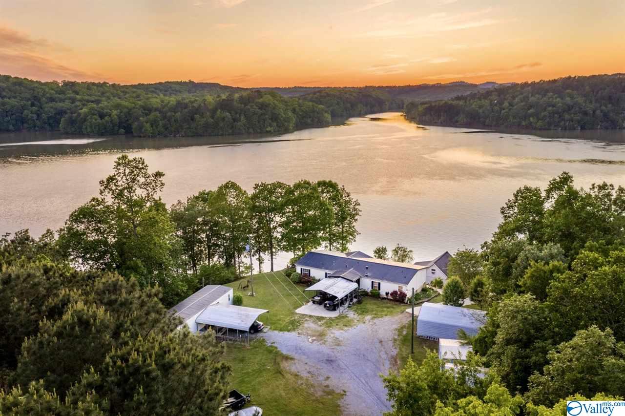 1897 Mohawk Cliff Road