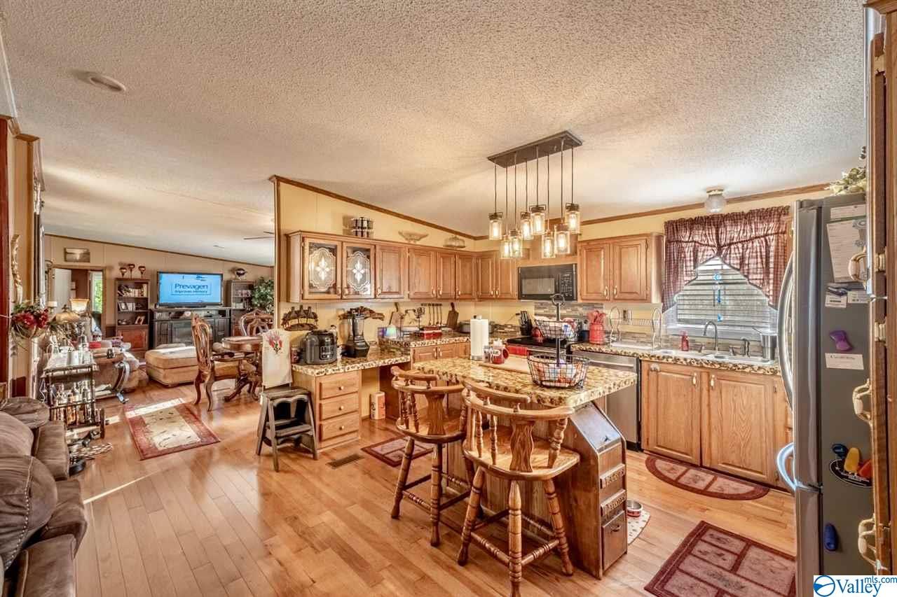 1897 Mohawk Cliff Road