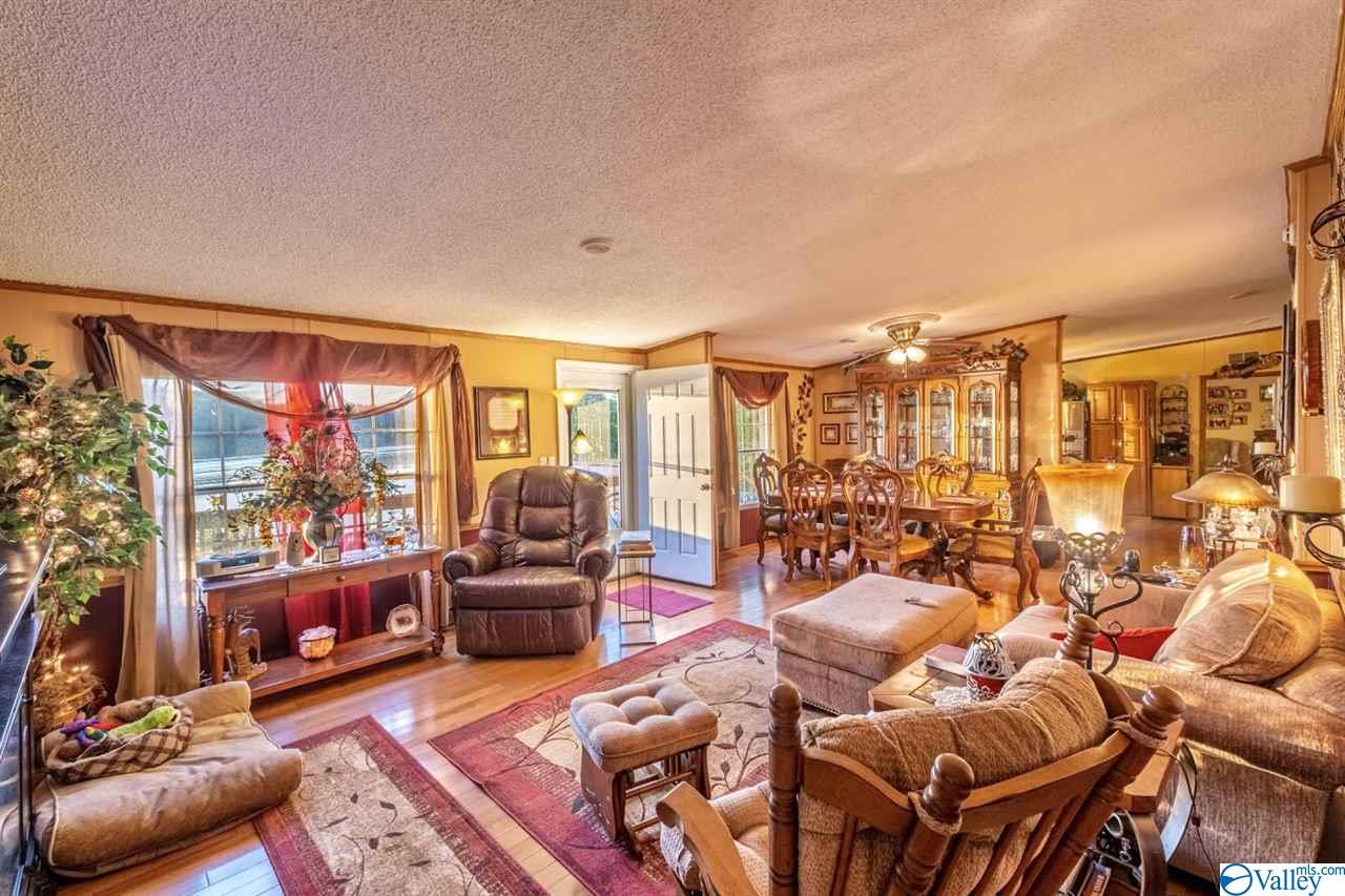 1897 Mohawk Cliff Road