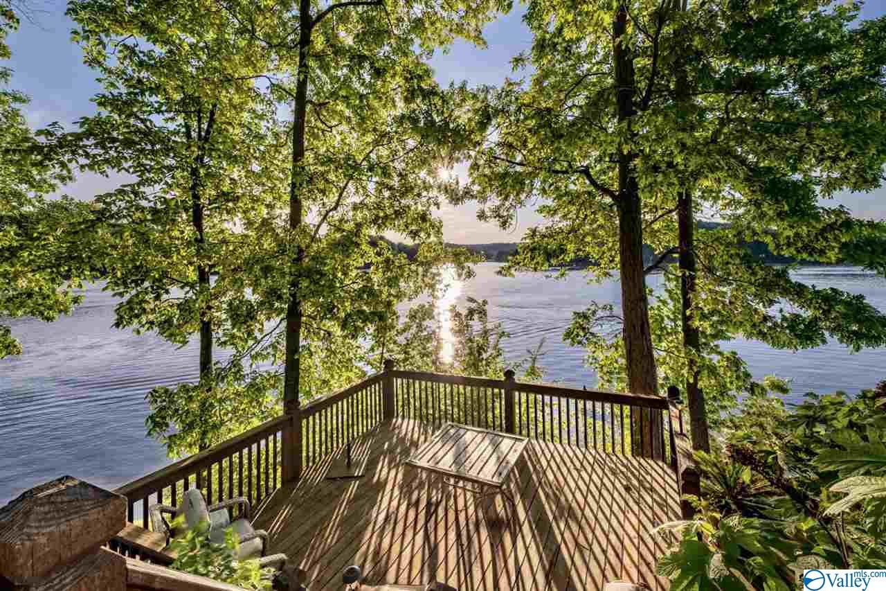 1897 Mohawk Cliff Road