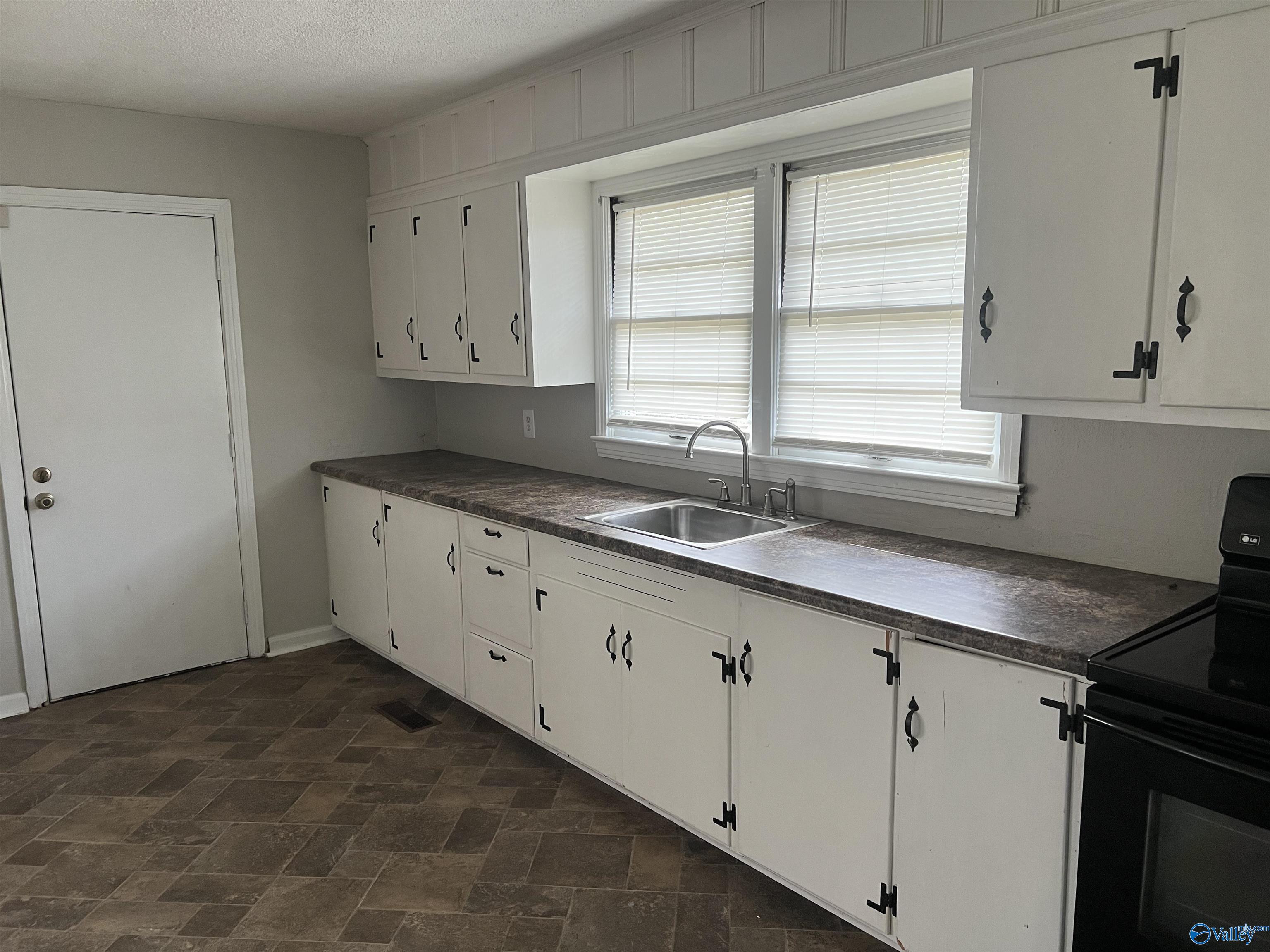 608 Padenreich Avenue