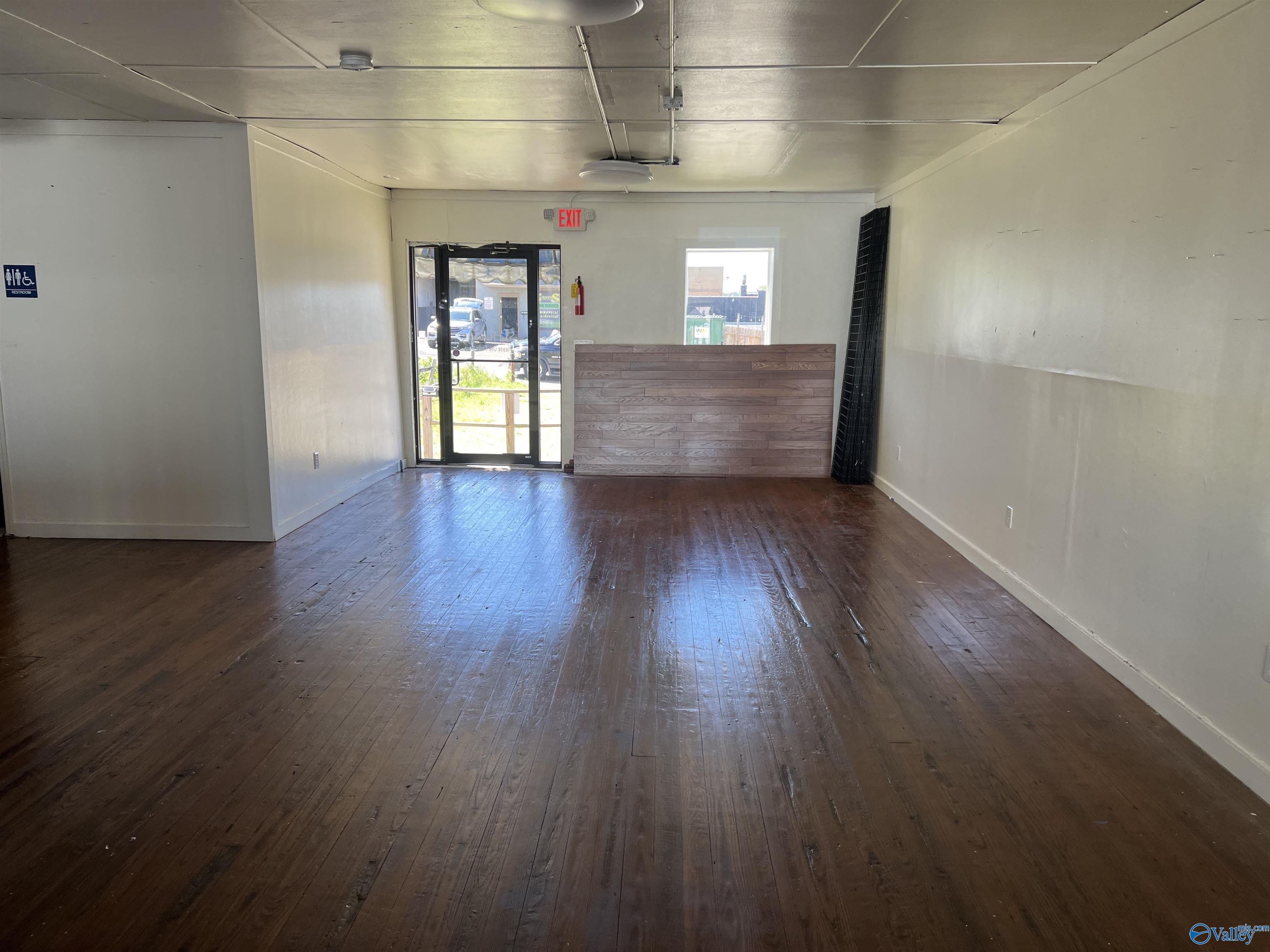 109 Ladiga Street SE