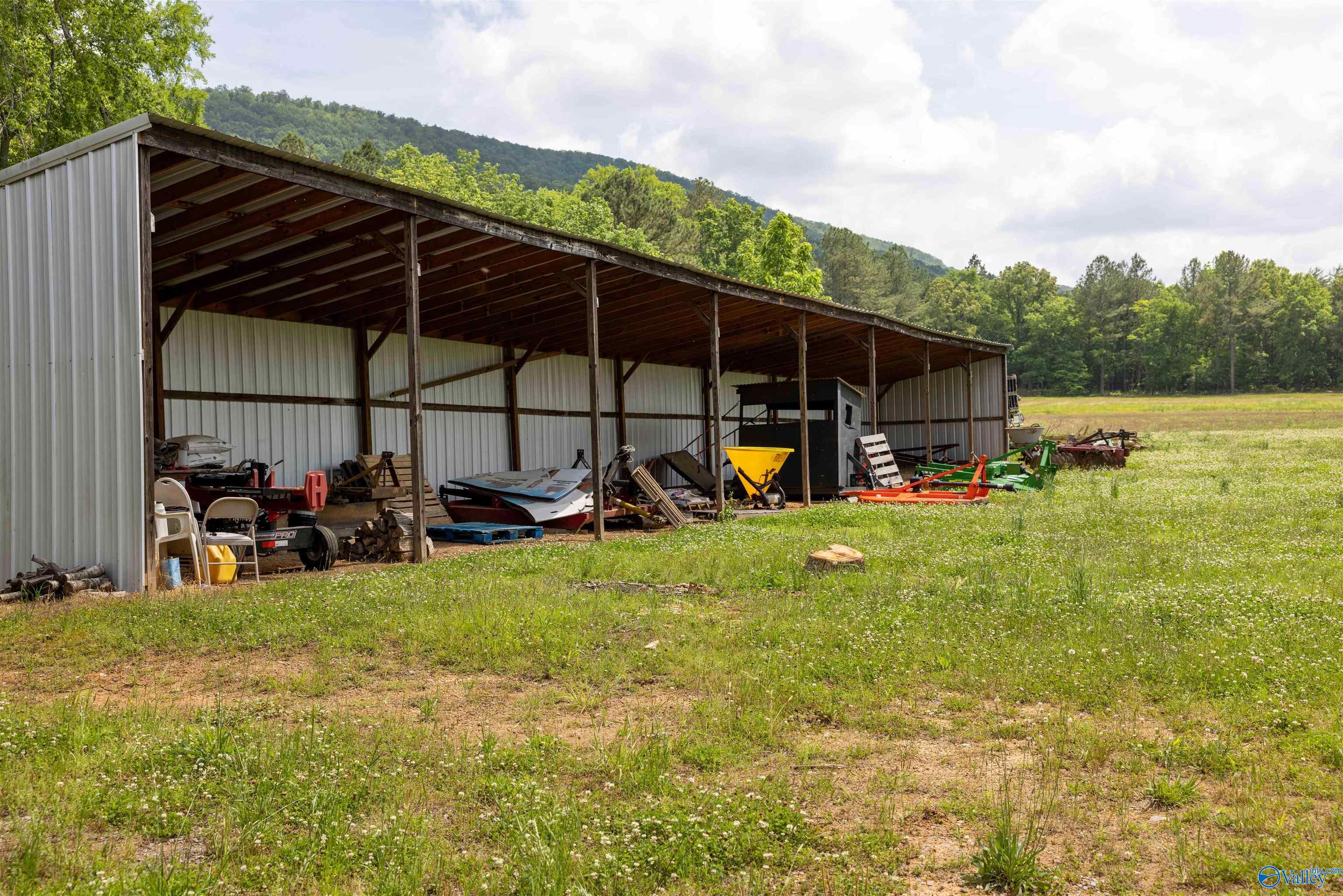1,159 Acres County Road 759
