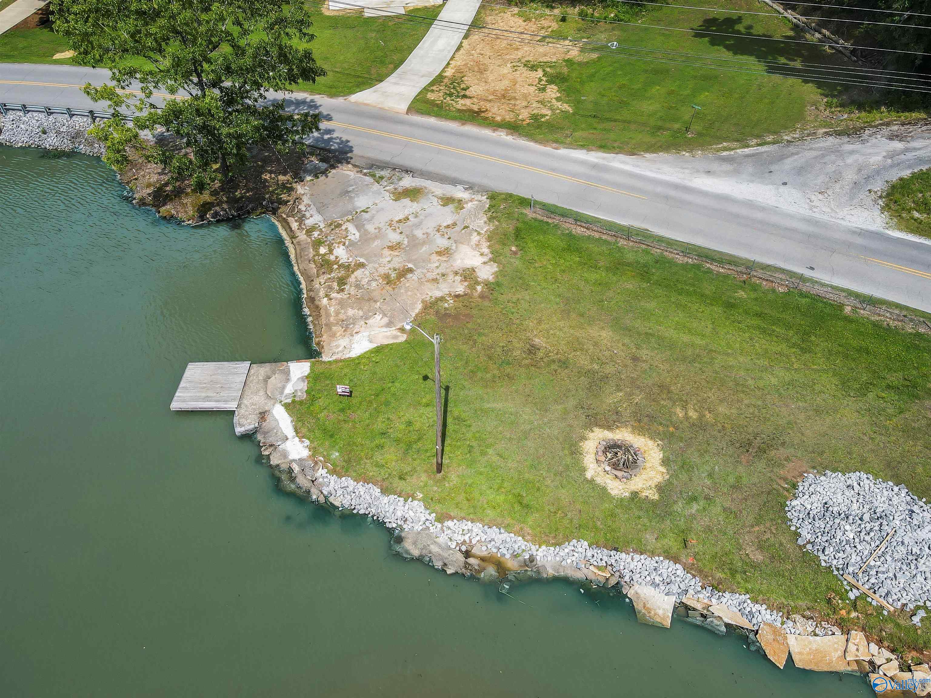 251 Riddles Bend Road