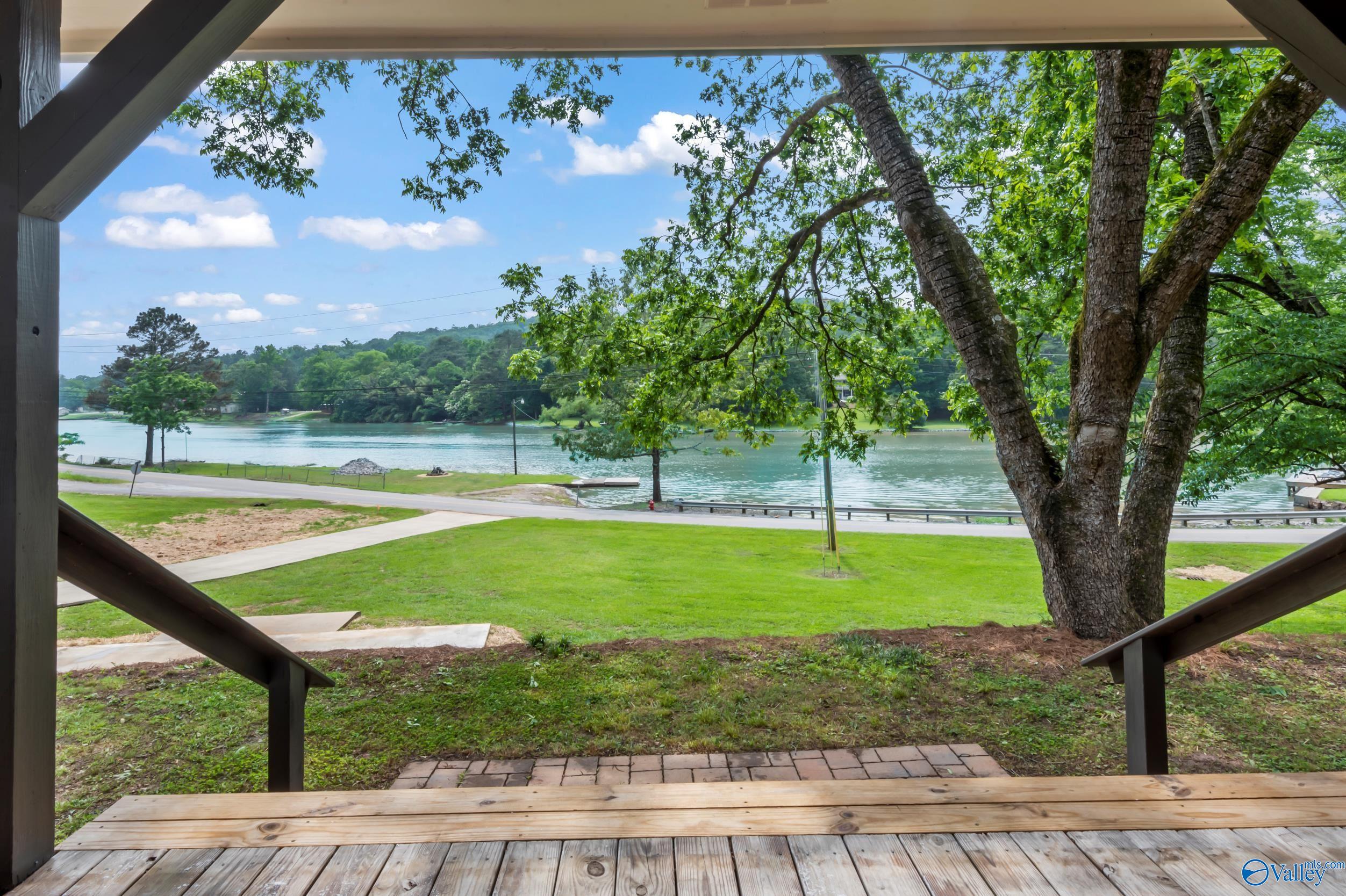 251 Riddles Bend Road