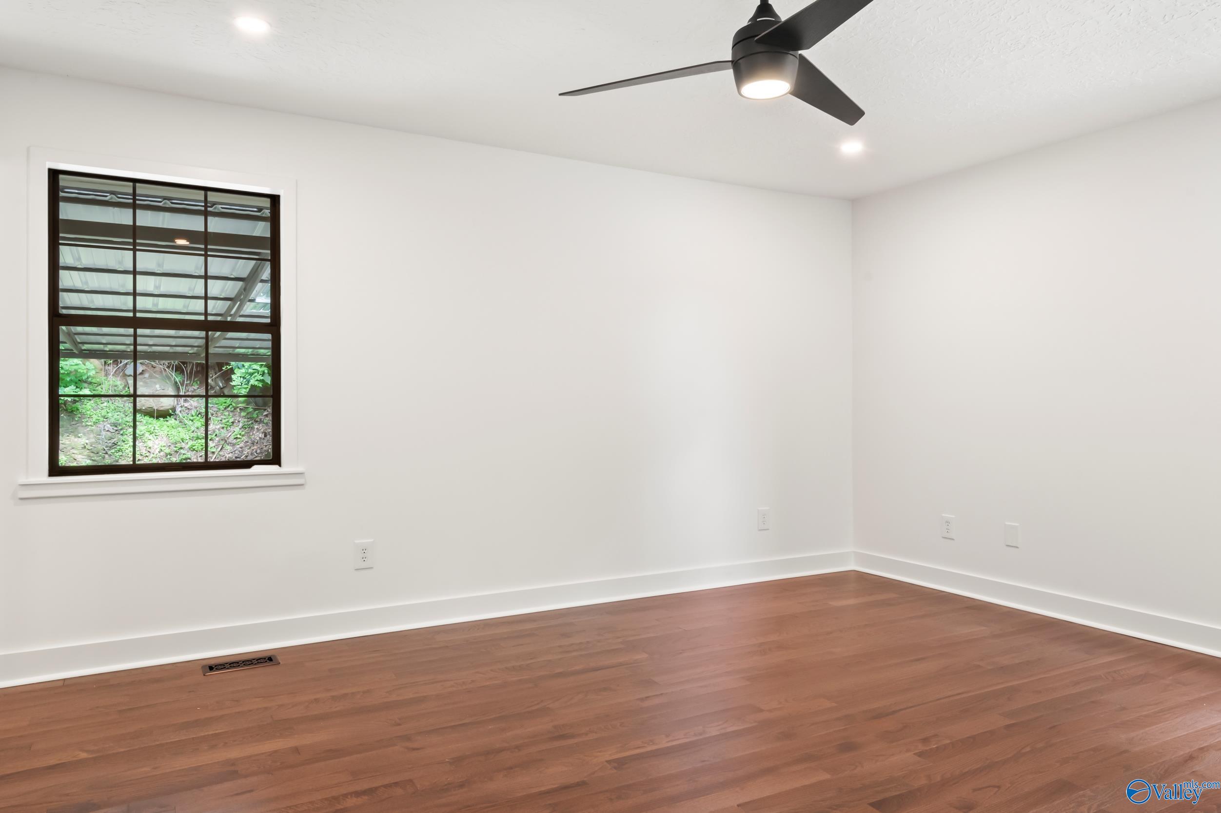 251 Riddles Bend Road