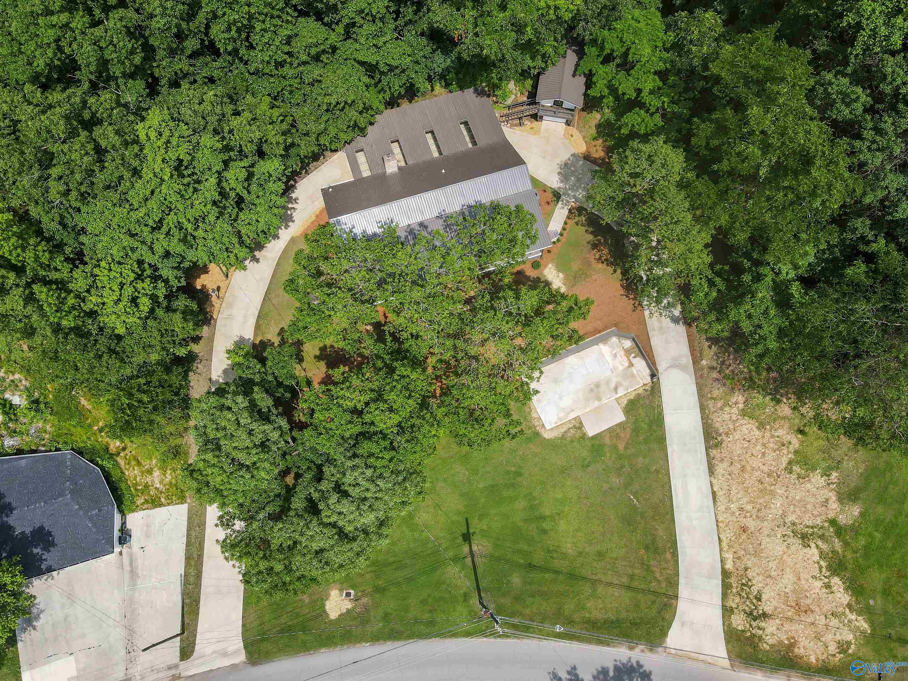 251 Riddles Bend Road