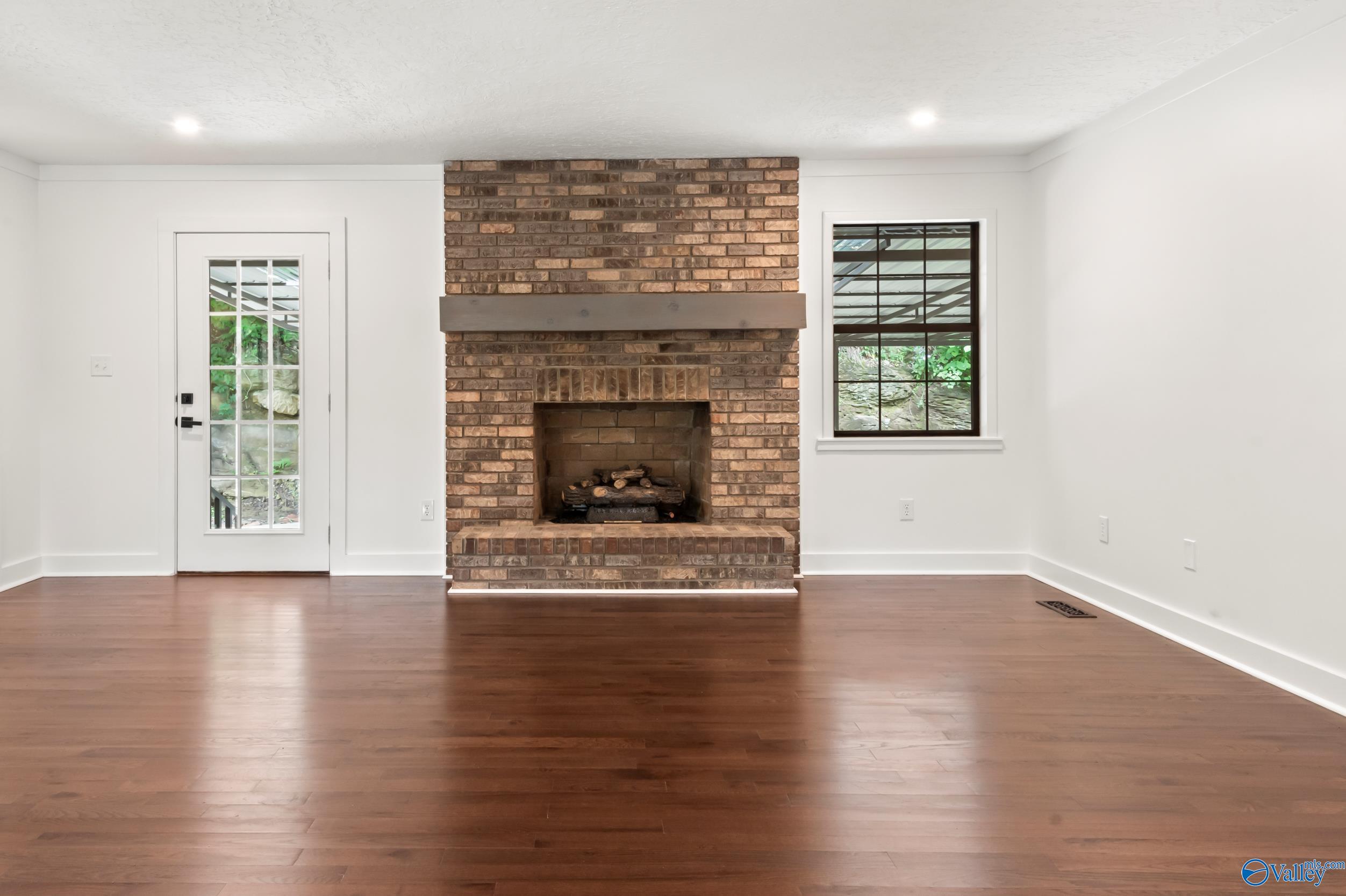 251 Riddles Bend Road