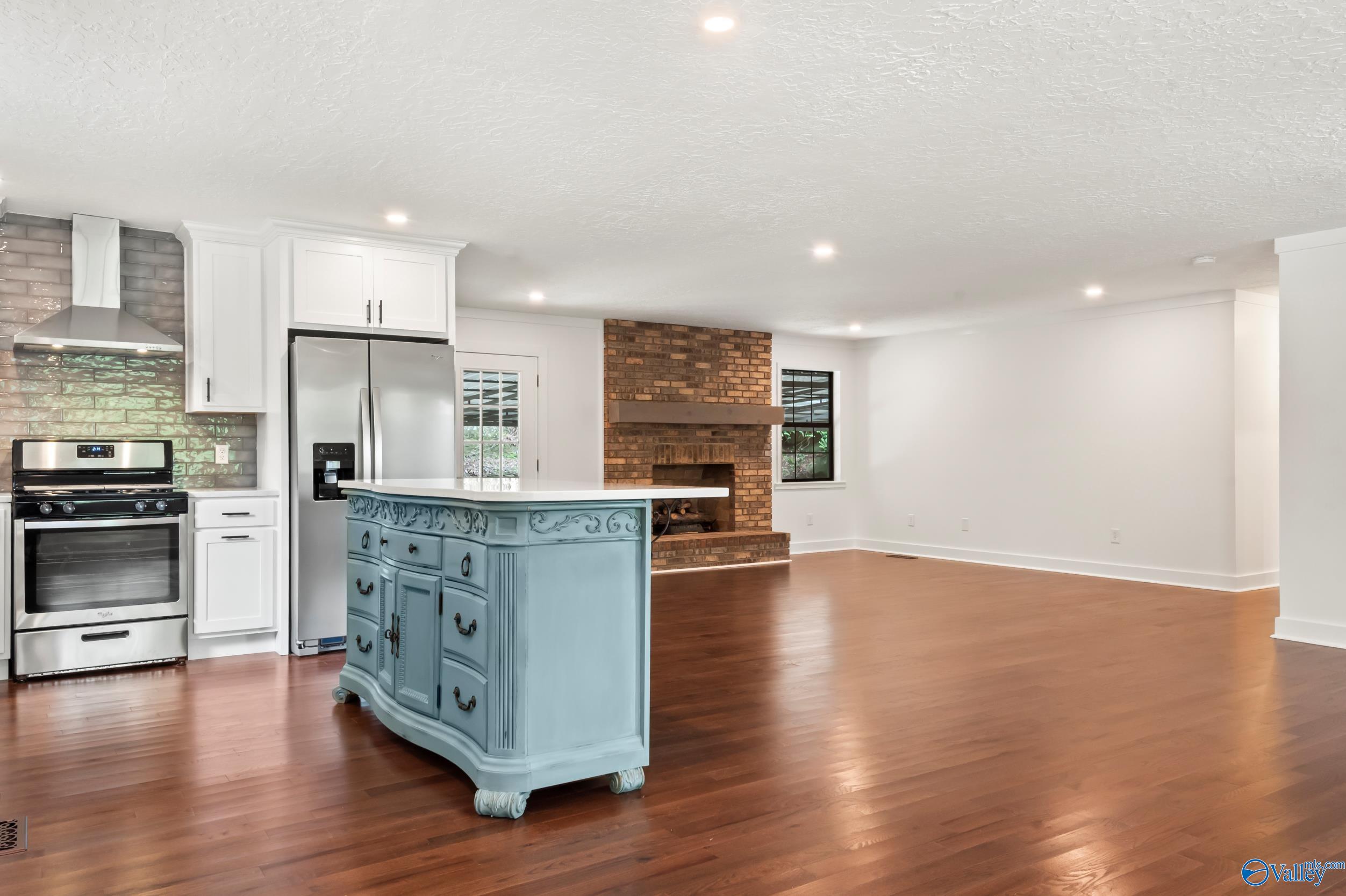 251 Riddles Bend Road