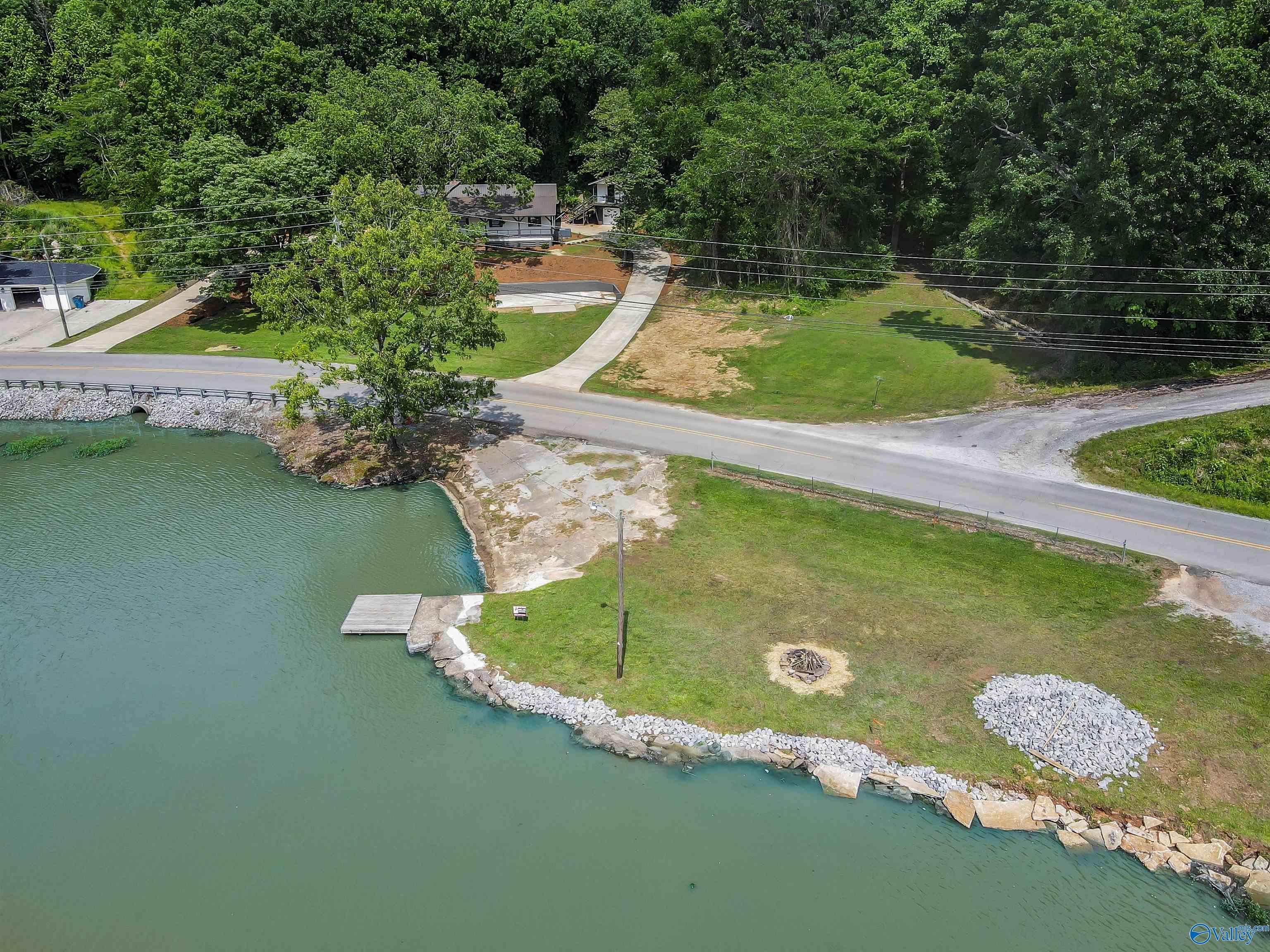 251 Riddles Bend Road