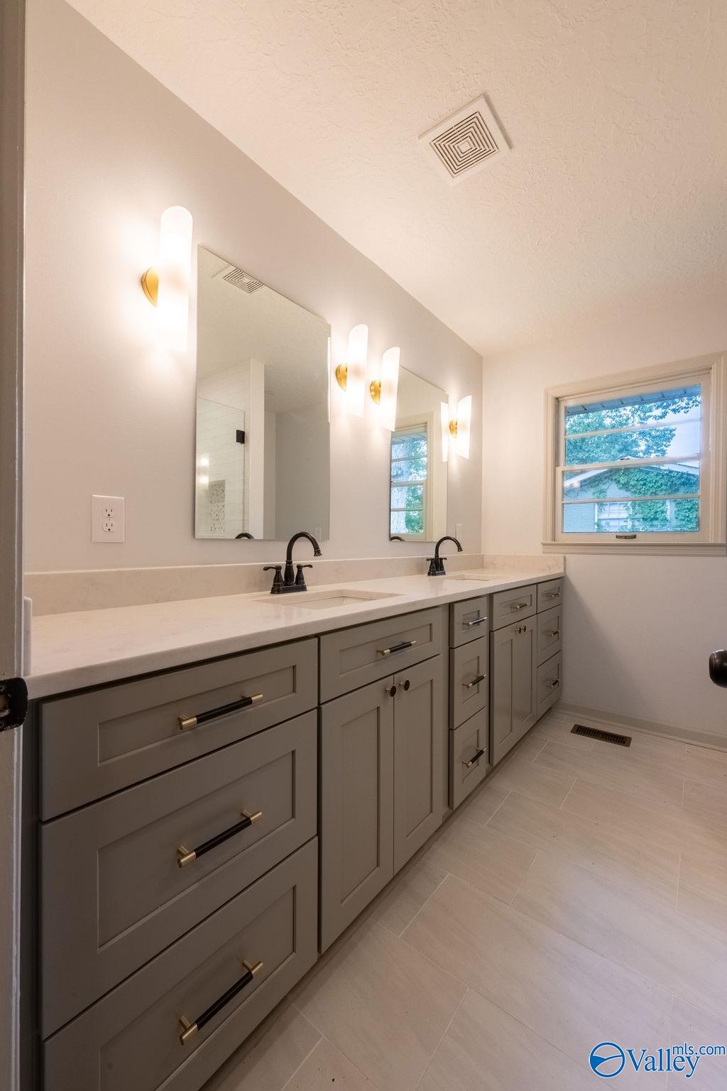 413 Wildhaven Circle