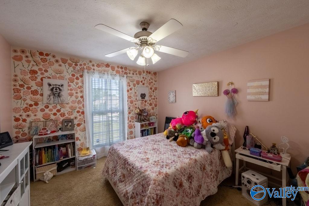 3071 Lakeview Circle