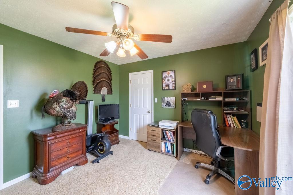 3071 Lakeview Circle