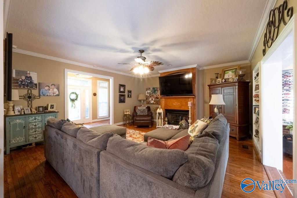 6027 Chula Vista Road