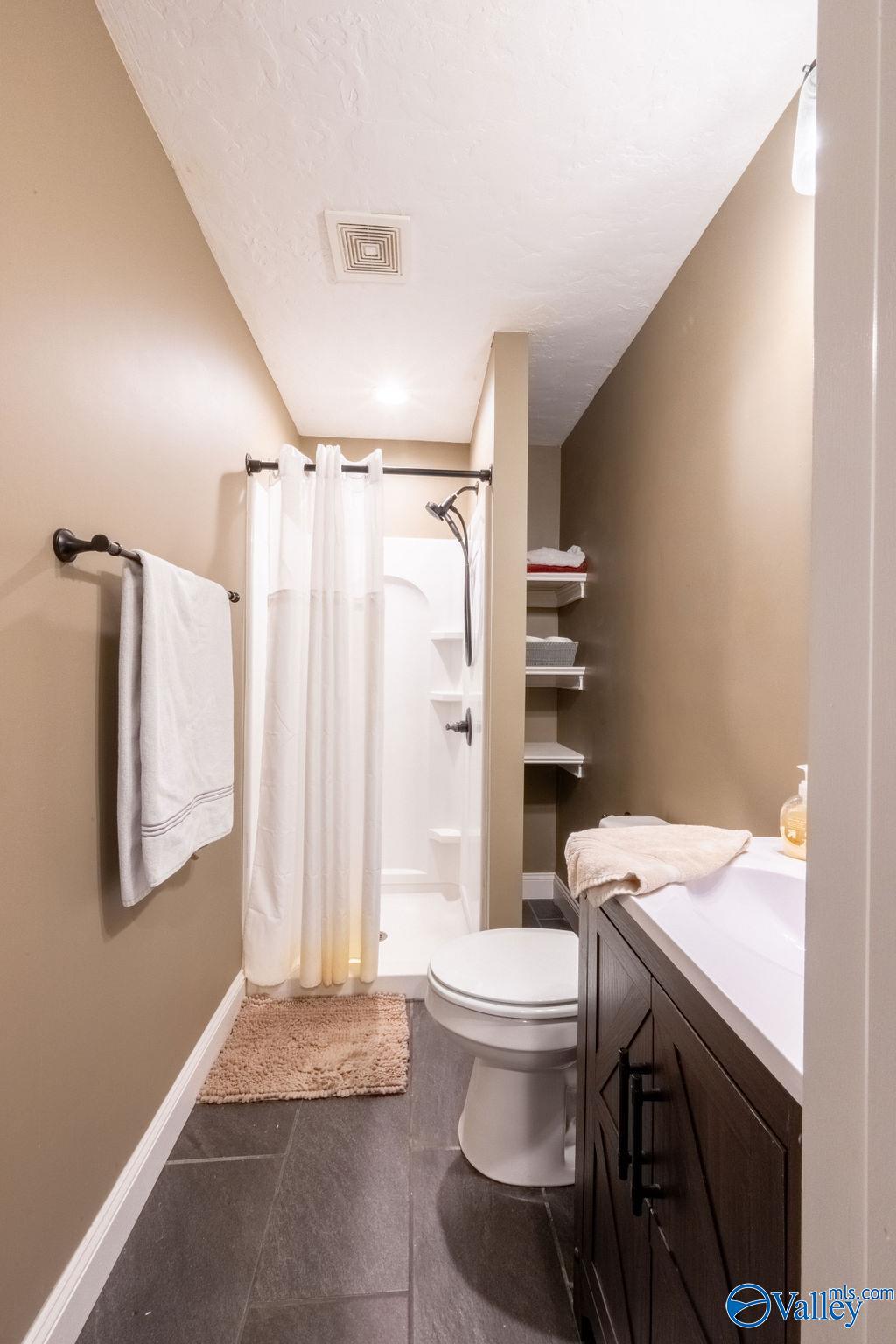 6027 Chula Vista Road