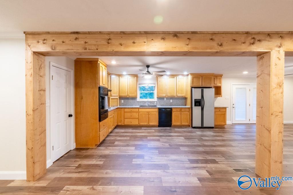 2742 Langdale Street