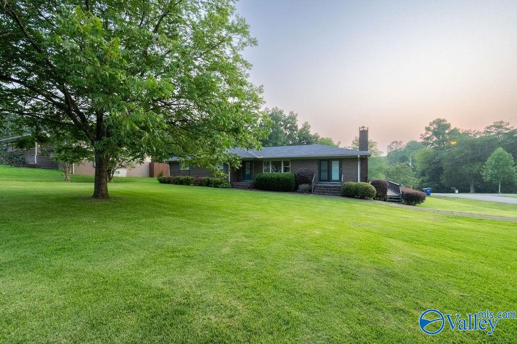 2742 Langdale Street