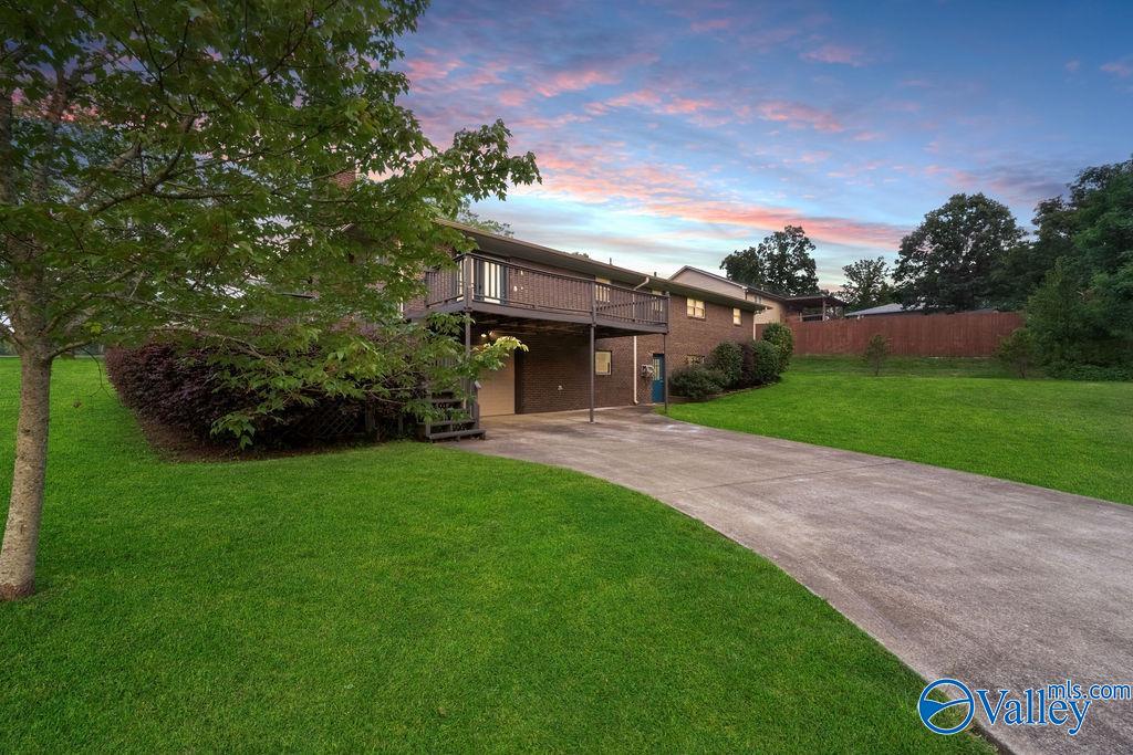 2742 Langdale Street