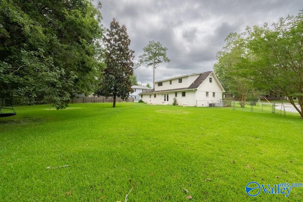 4020 Southpoint Circle N