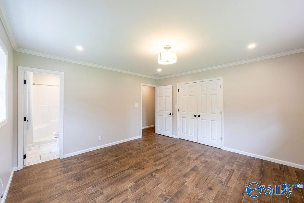 4020 Southpoint Circle N