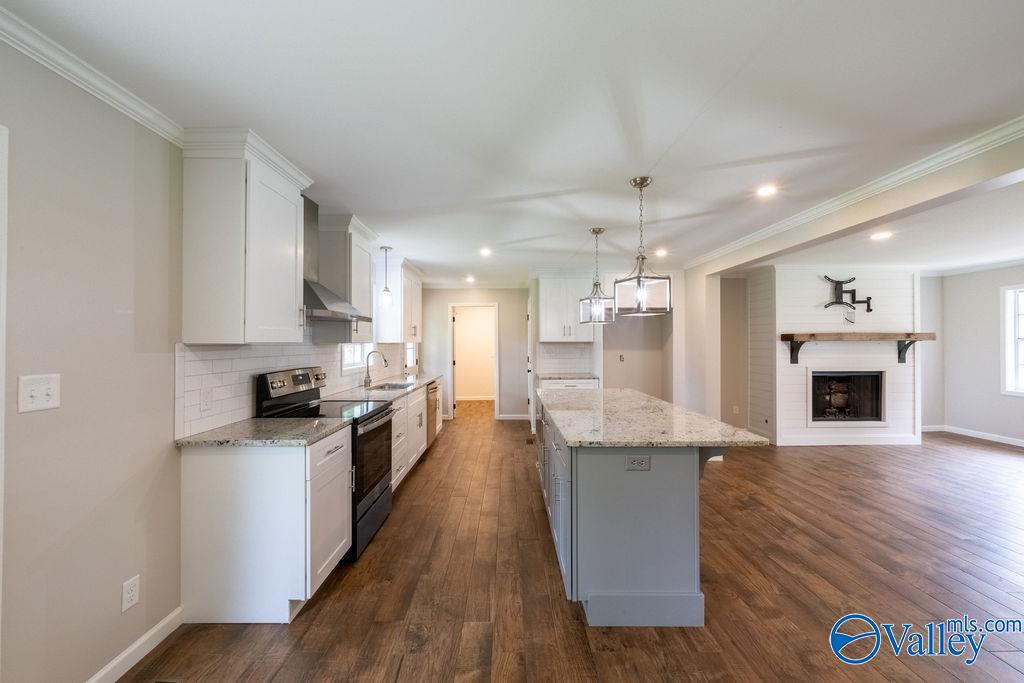 4020 Southpoint Circle N