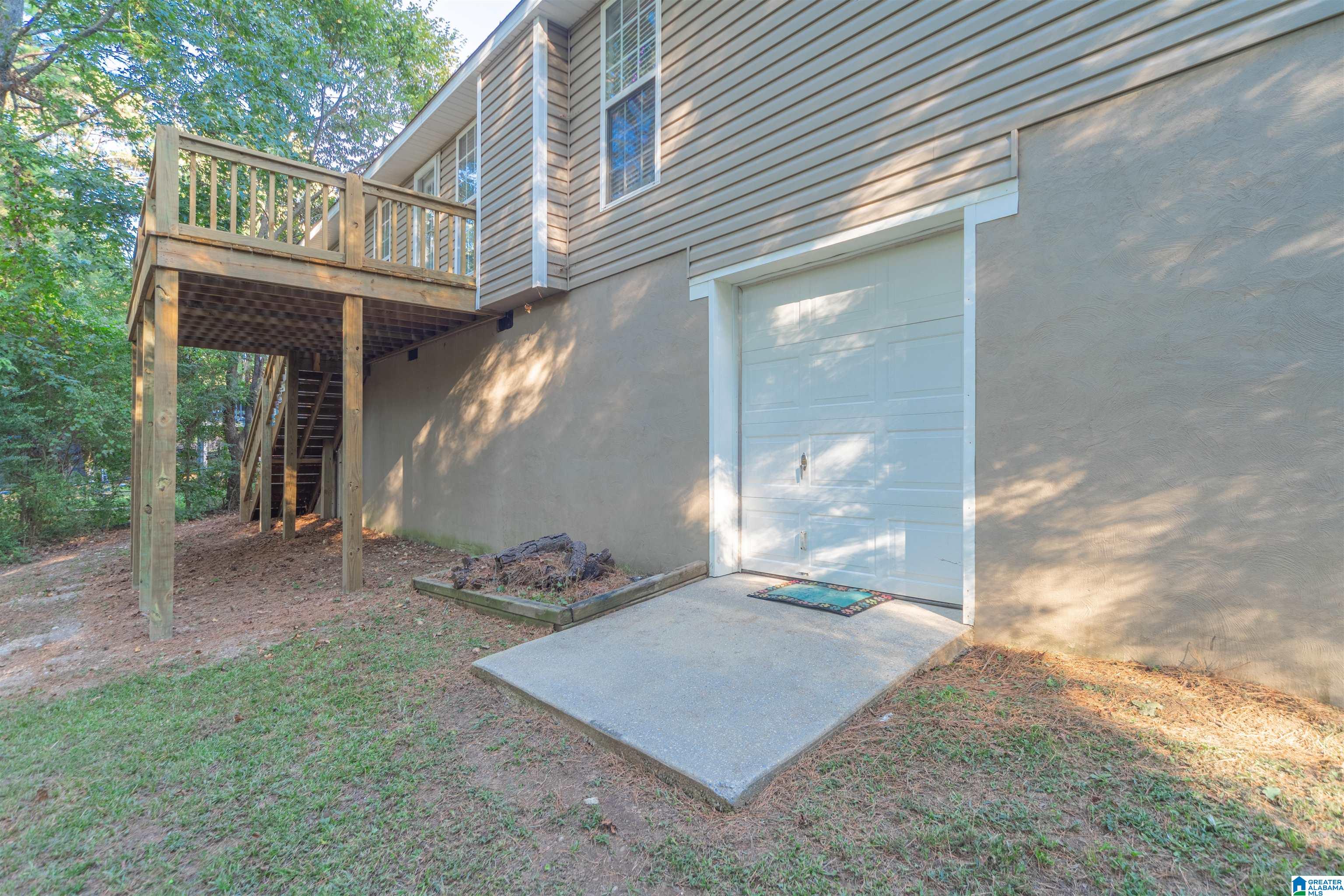 2950 PLYMOUTH ROCK TRAIL S
