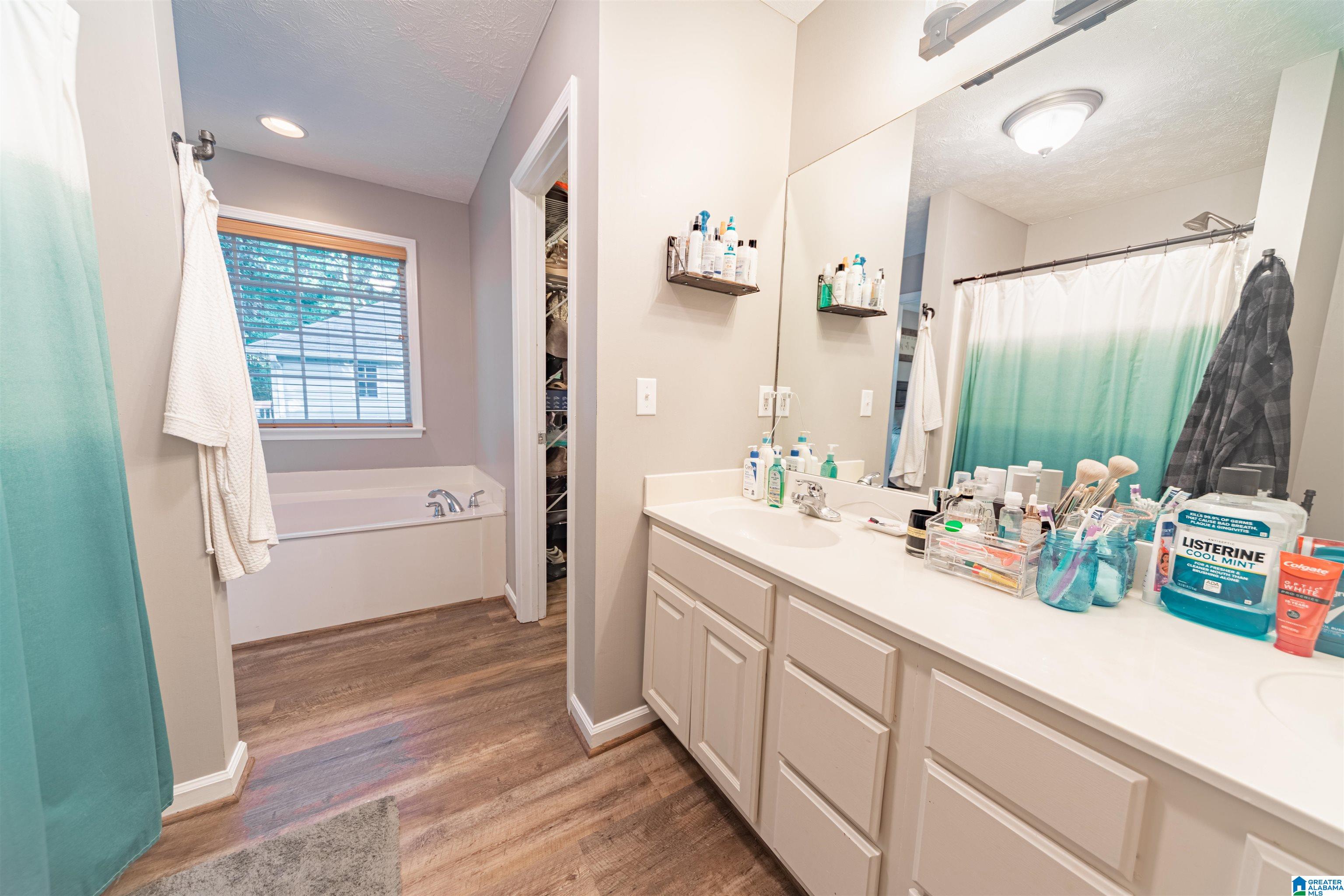 2950 PLYMOUTH ROCK TRAIL S