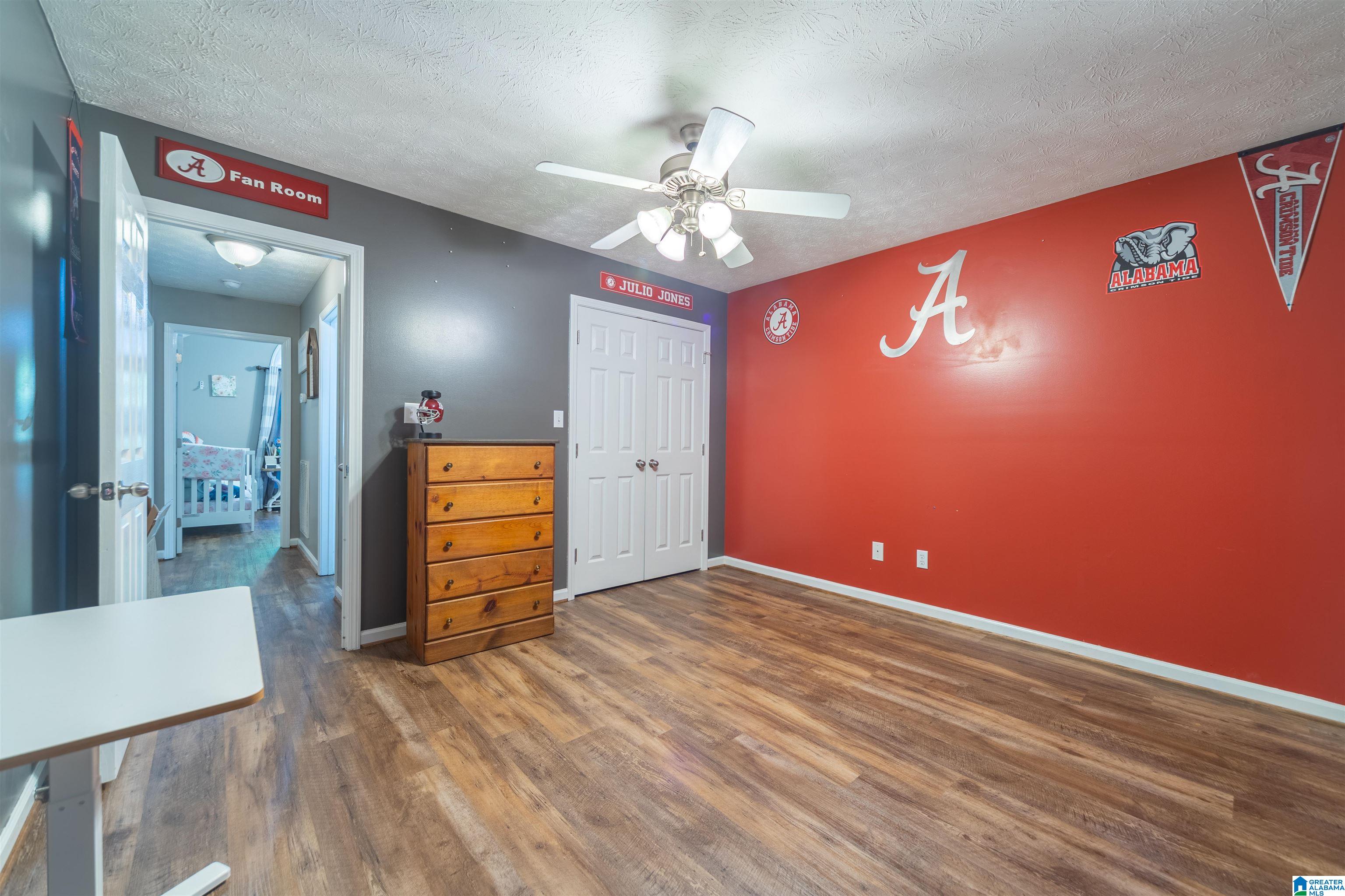 2950 PLYMOUTH ROCK TRAIL S