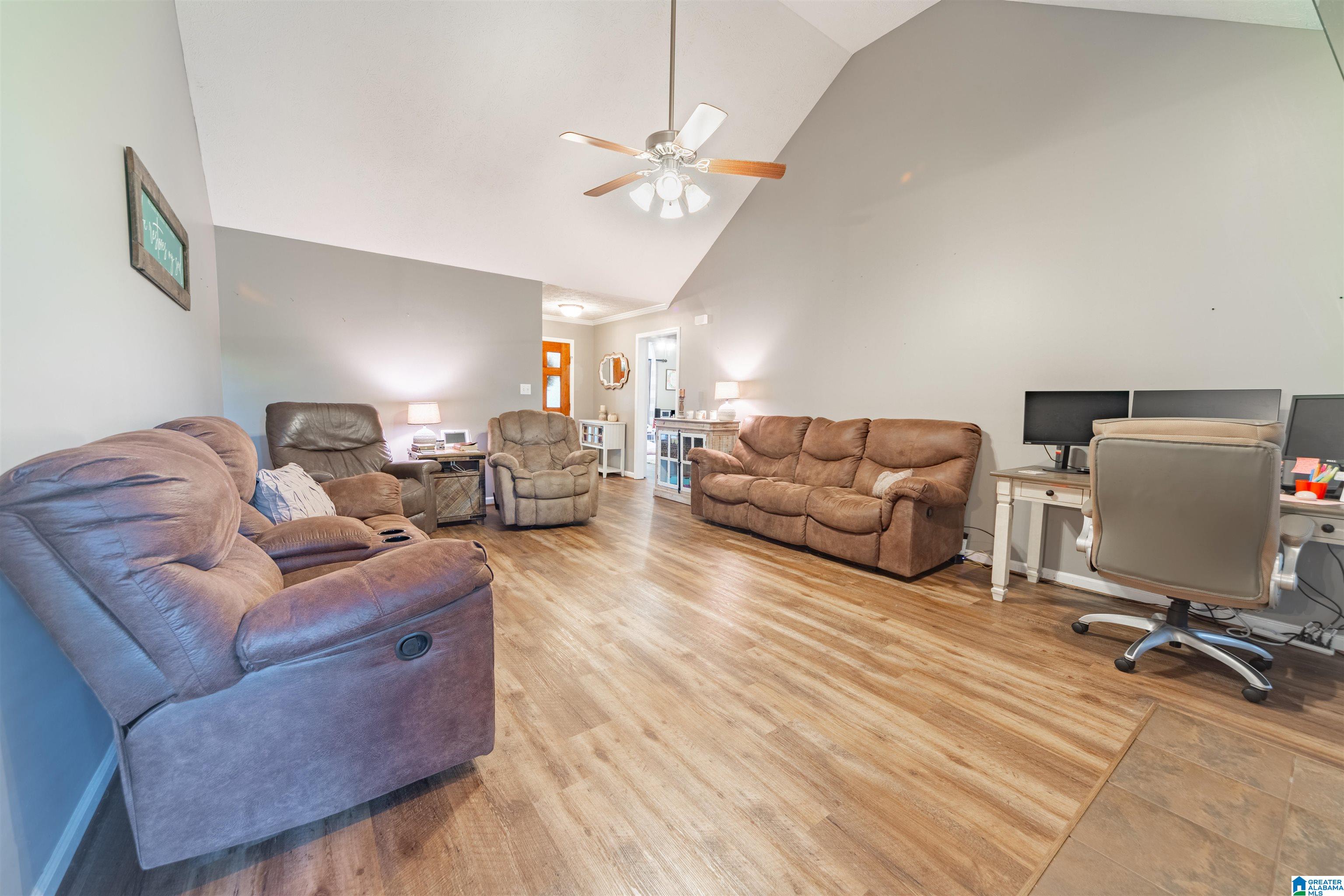 2950 PLYMOUTH ROCK TRAIL S