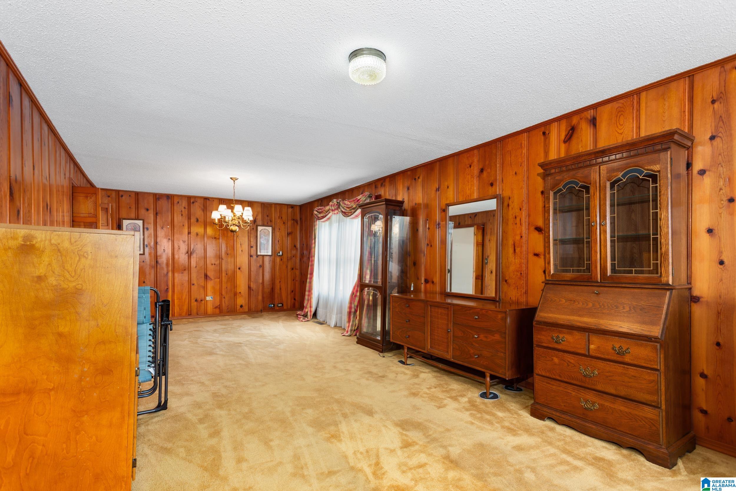 140 RAILROAD AVENUE