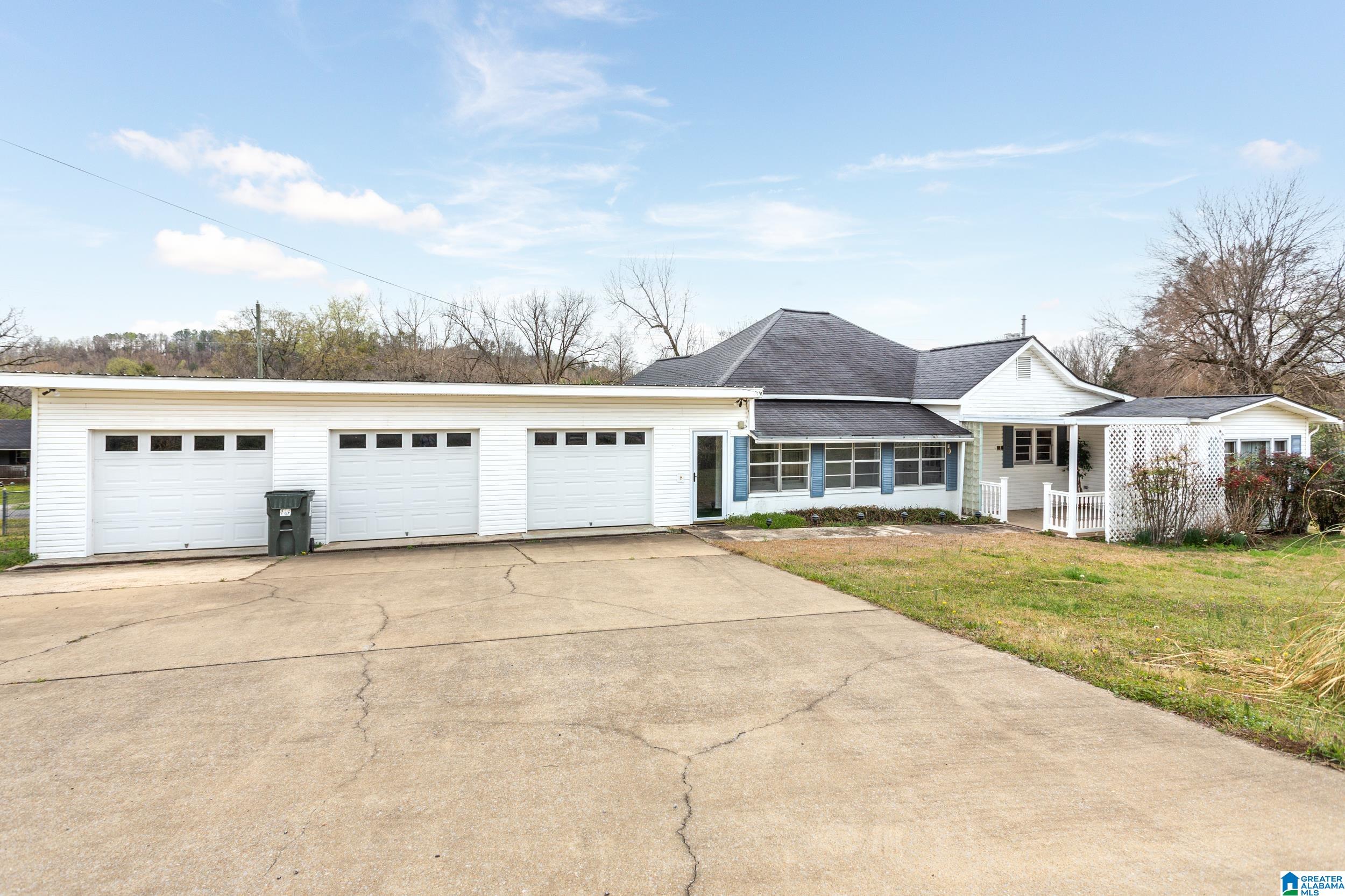 140 RAILROAD AVENUE
