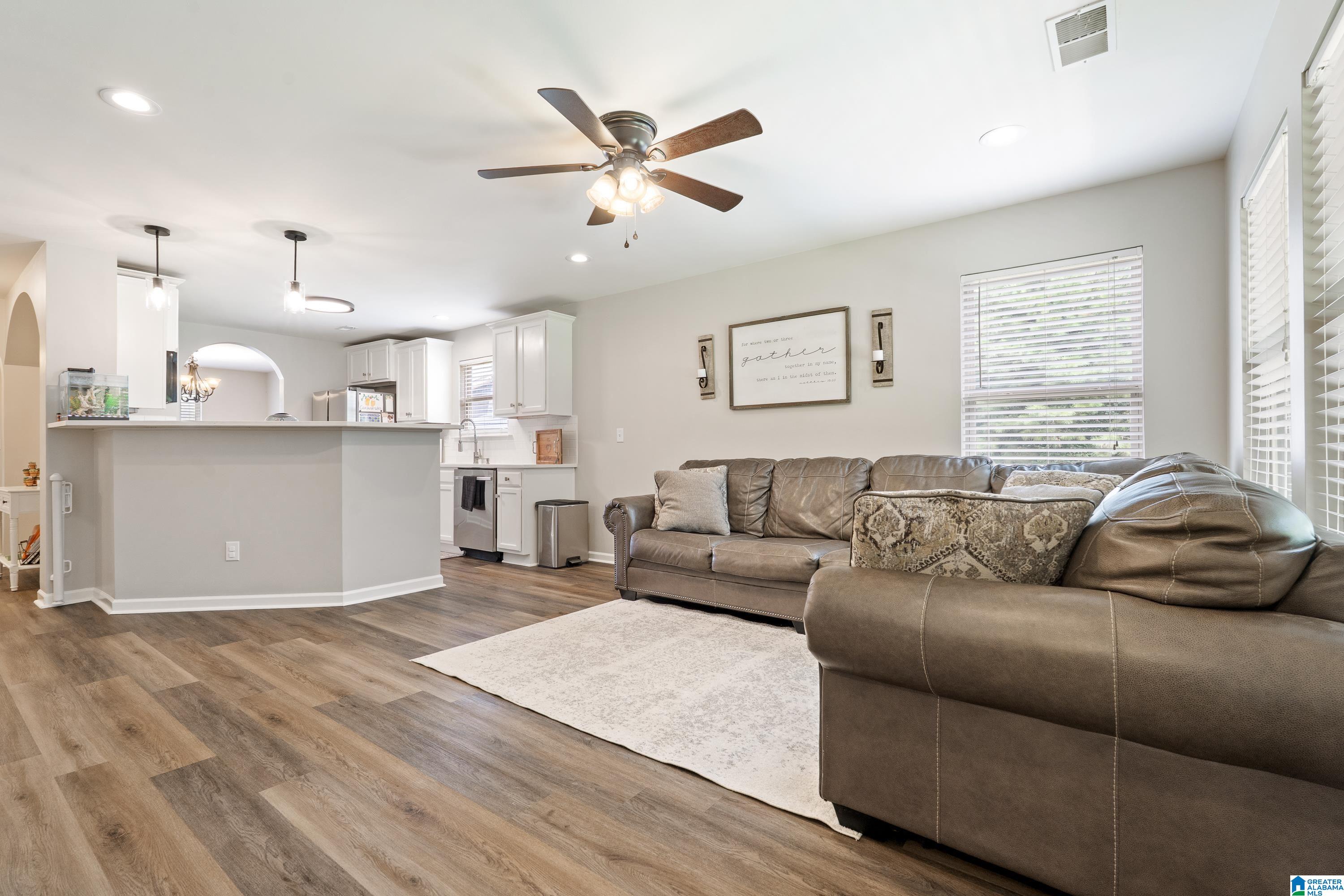 225 BRIAR RIDGE LANE