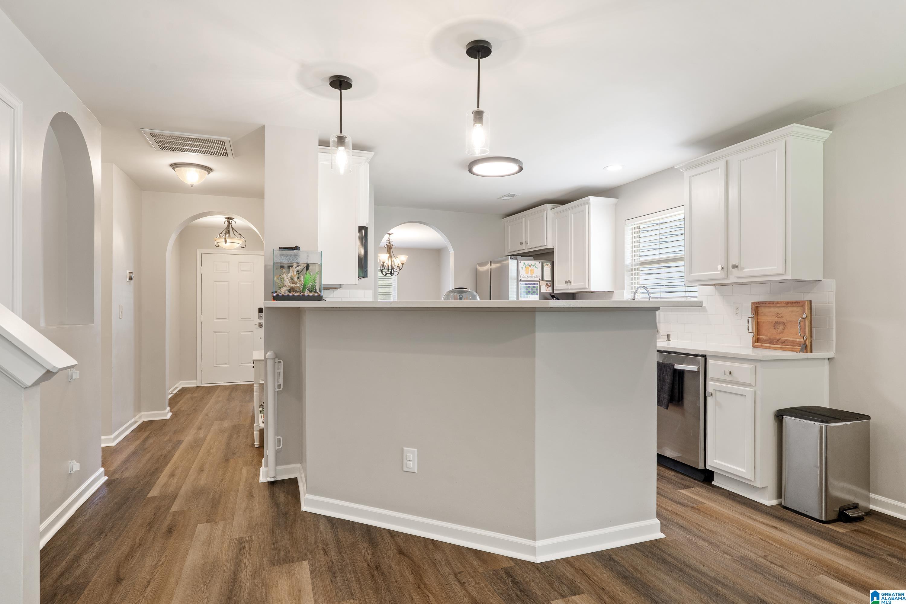 225 BRIAR RIDGE LANE