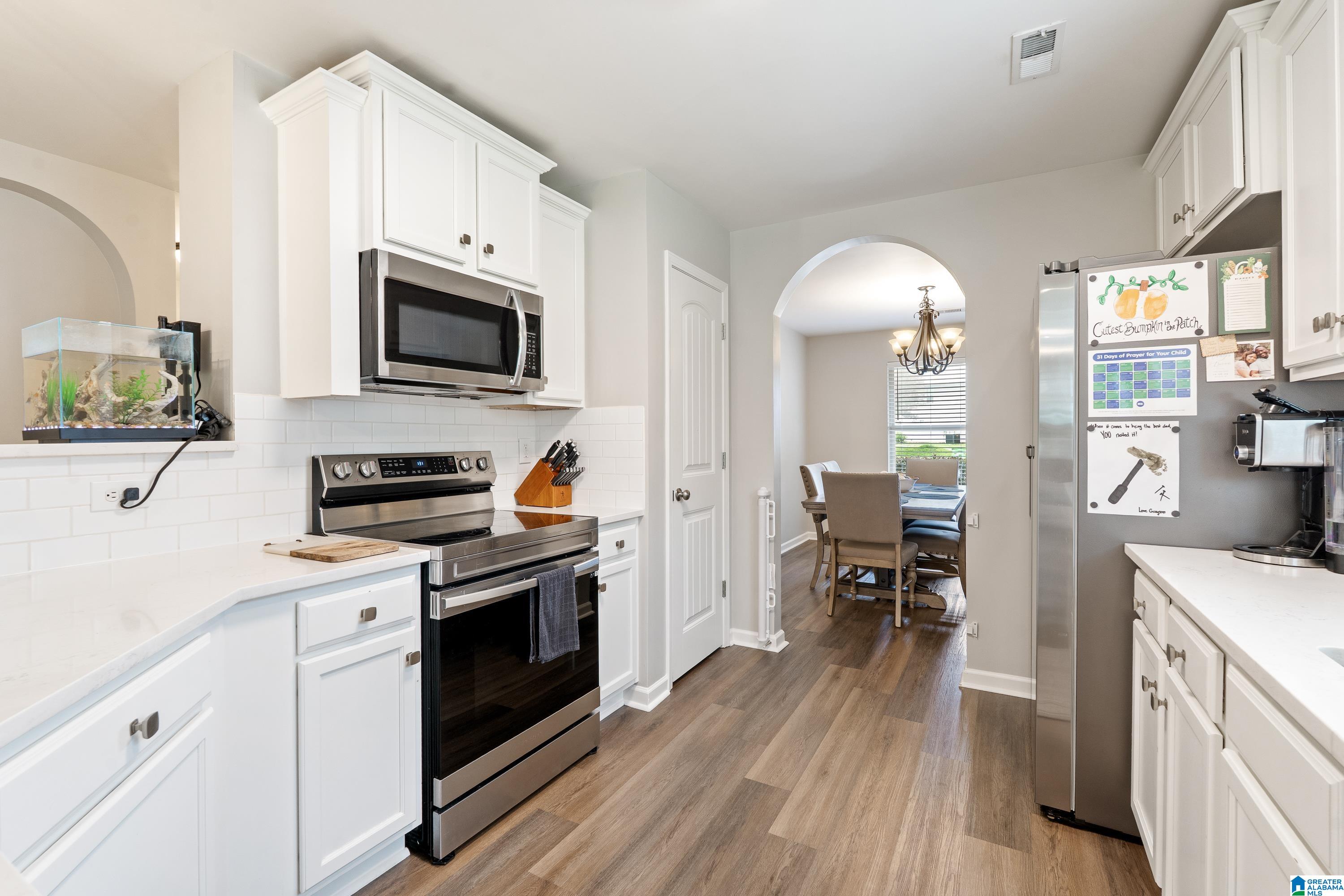 225 BRIAR RIDGE LANE