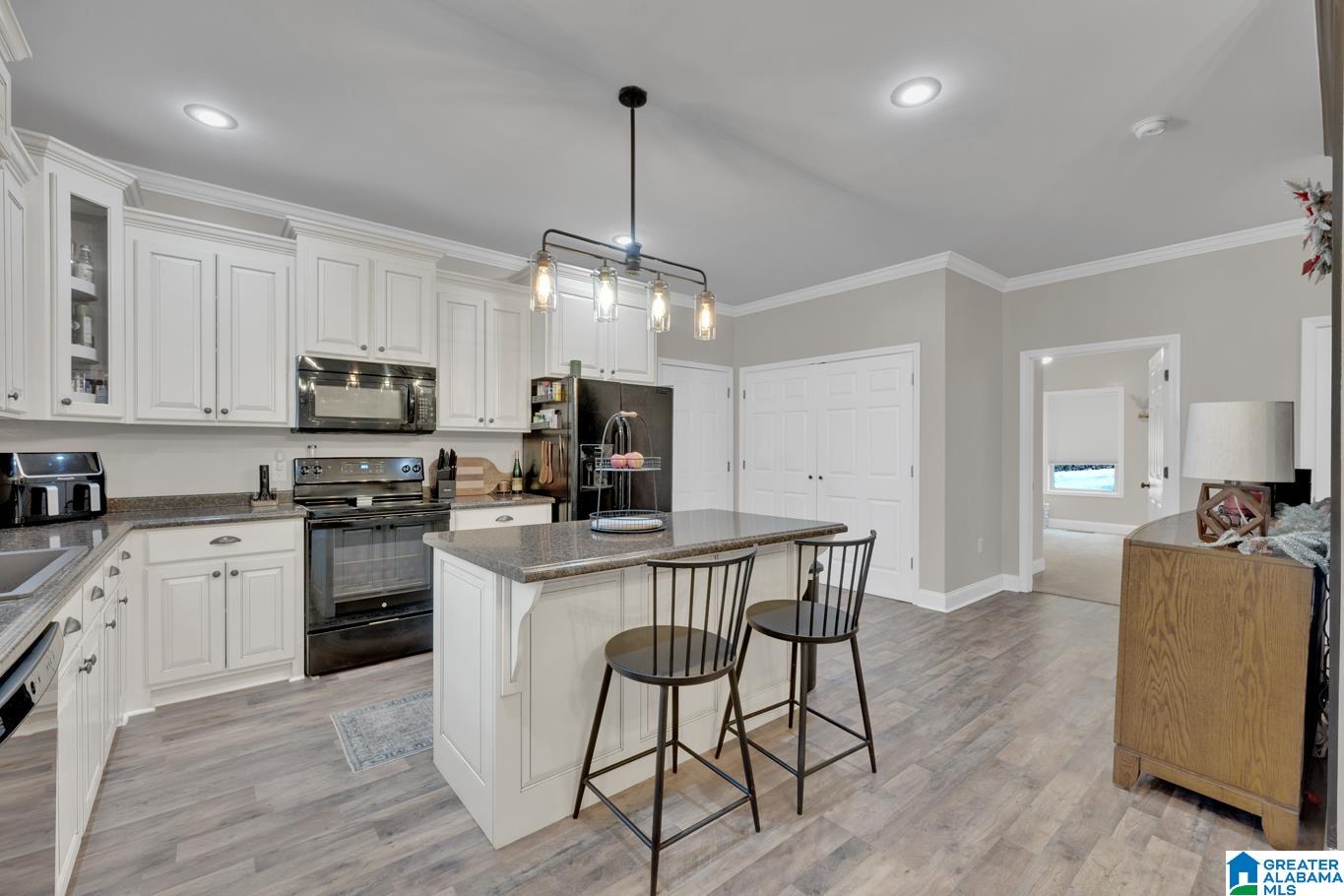 431 PALISADES PARKWAY