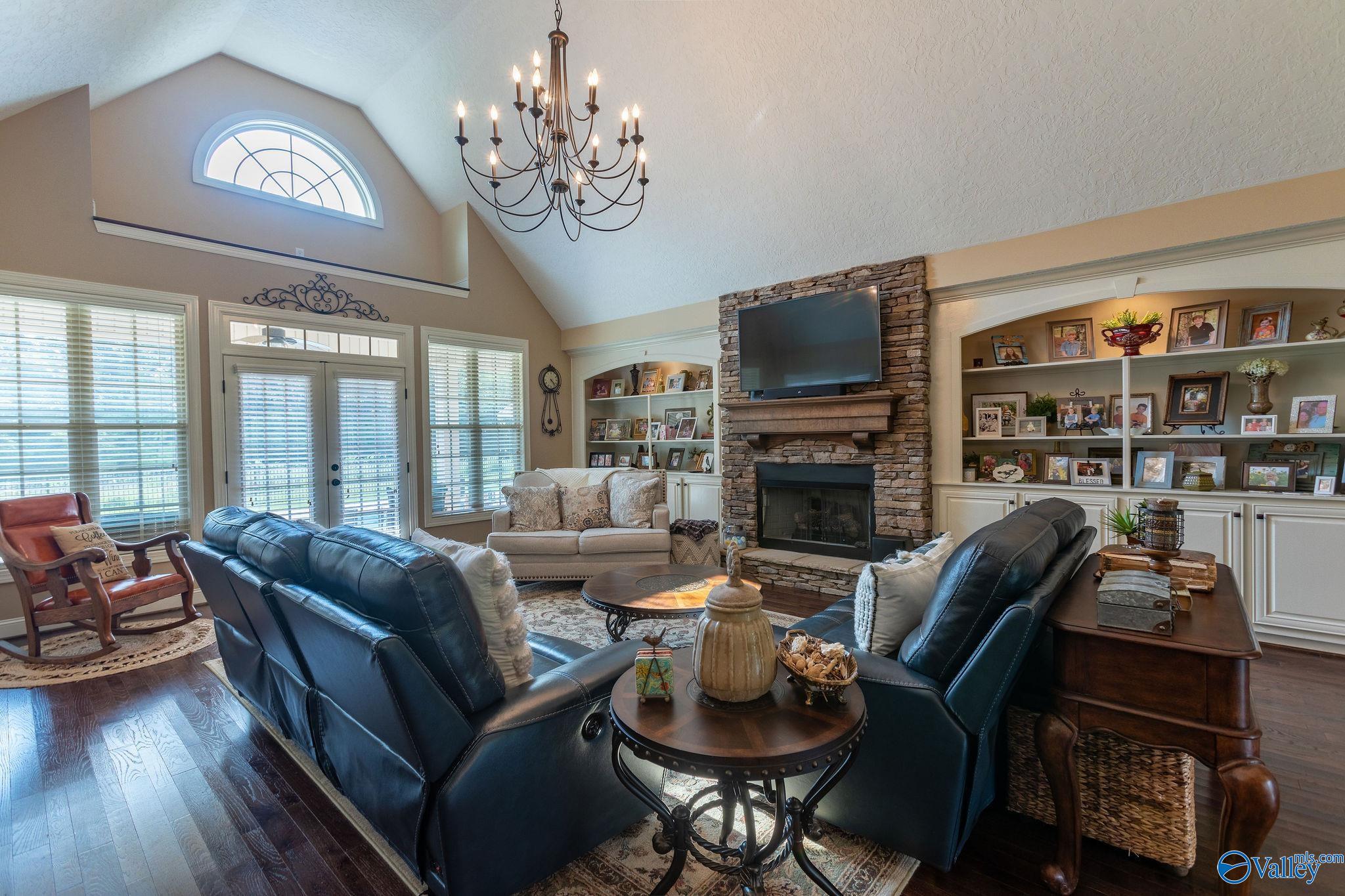 3533 Hall Drive