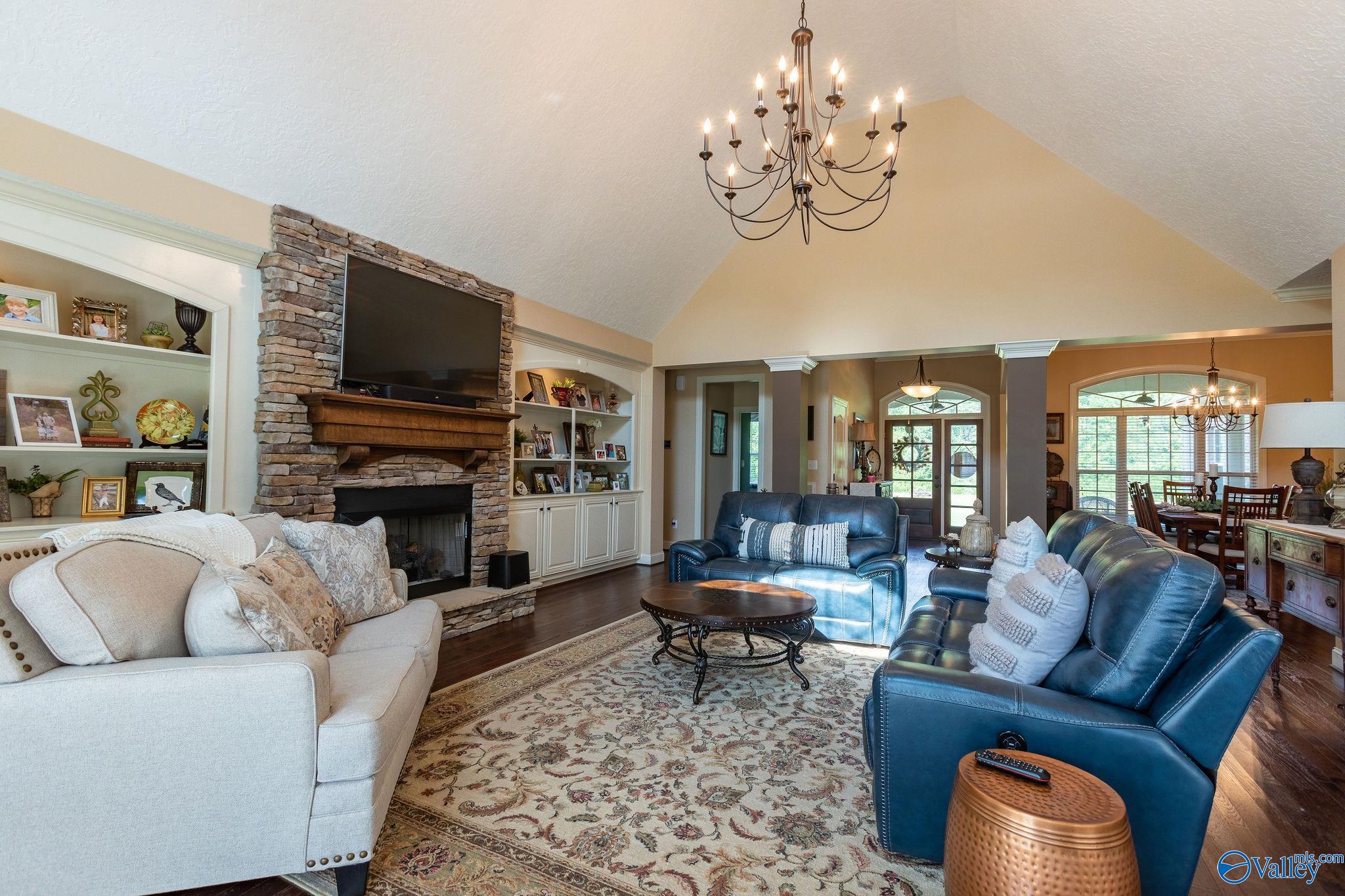 3533 Hall Drive